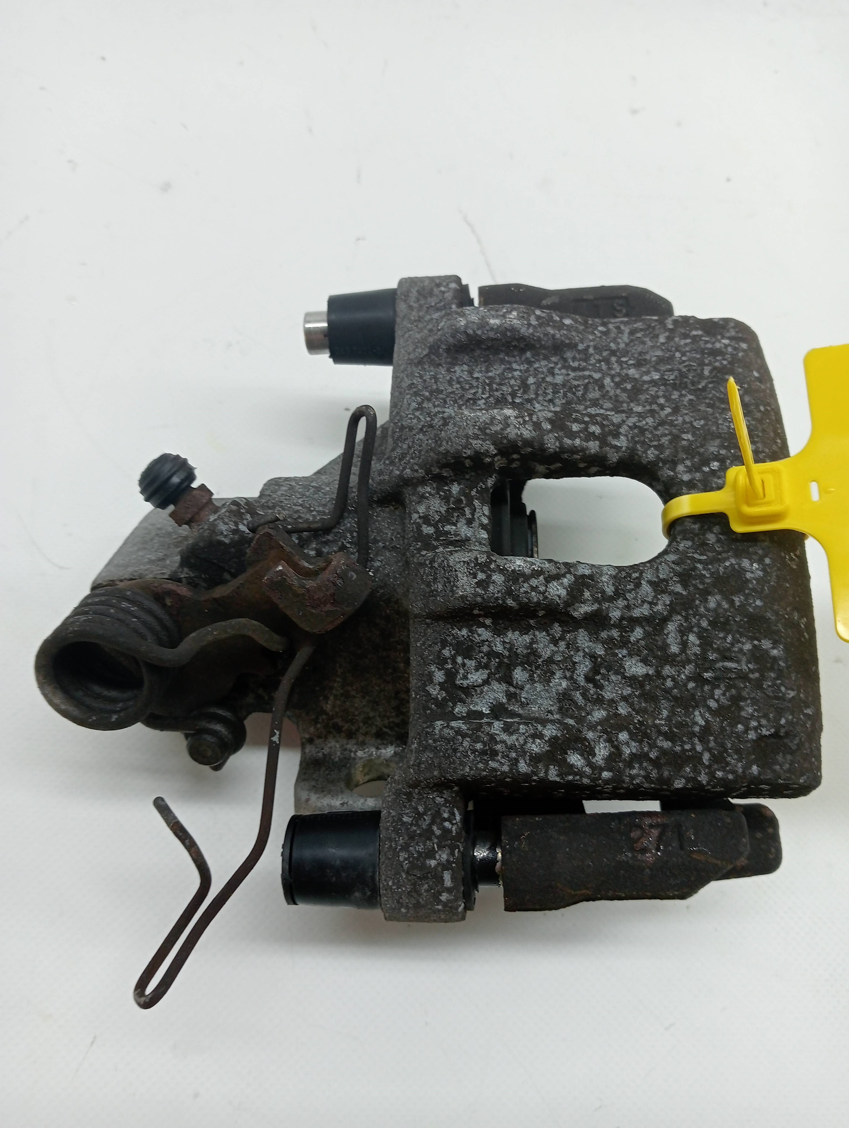OTROS FORD FOCUS TURN. (CB8)