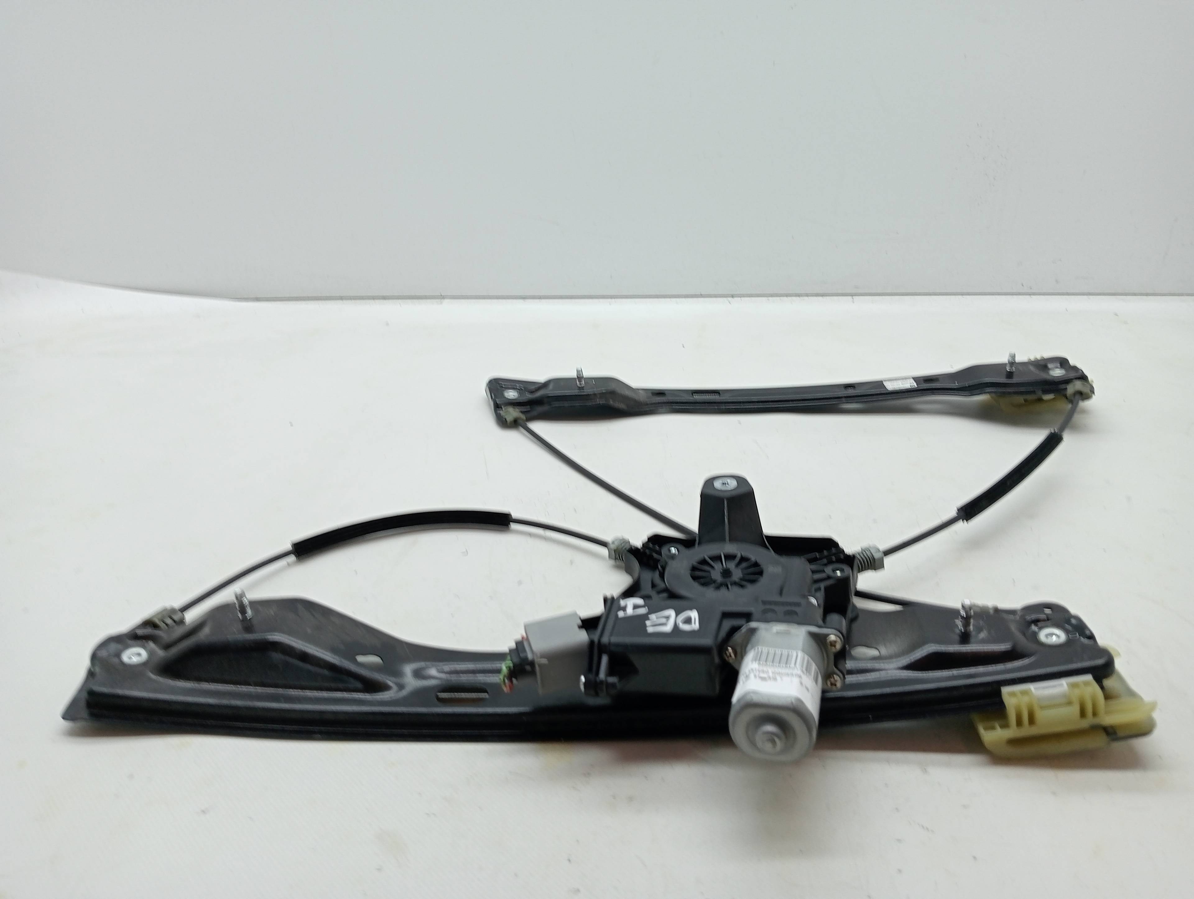 Fensterheber vorne links OPEL ASTRA K LIM. 5TÜRIG