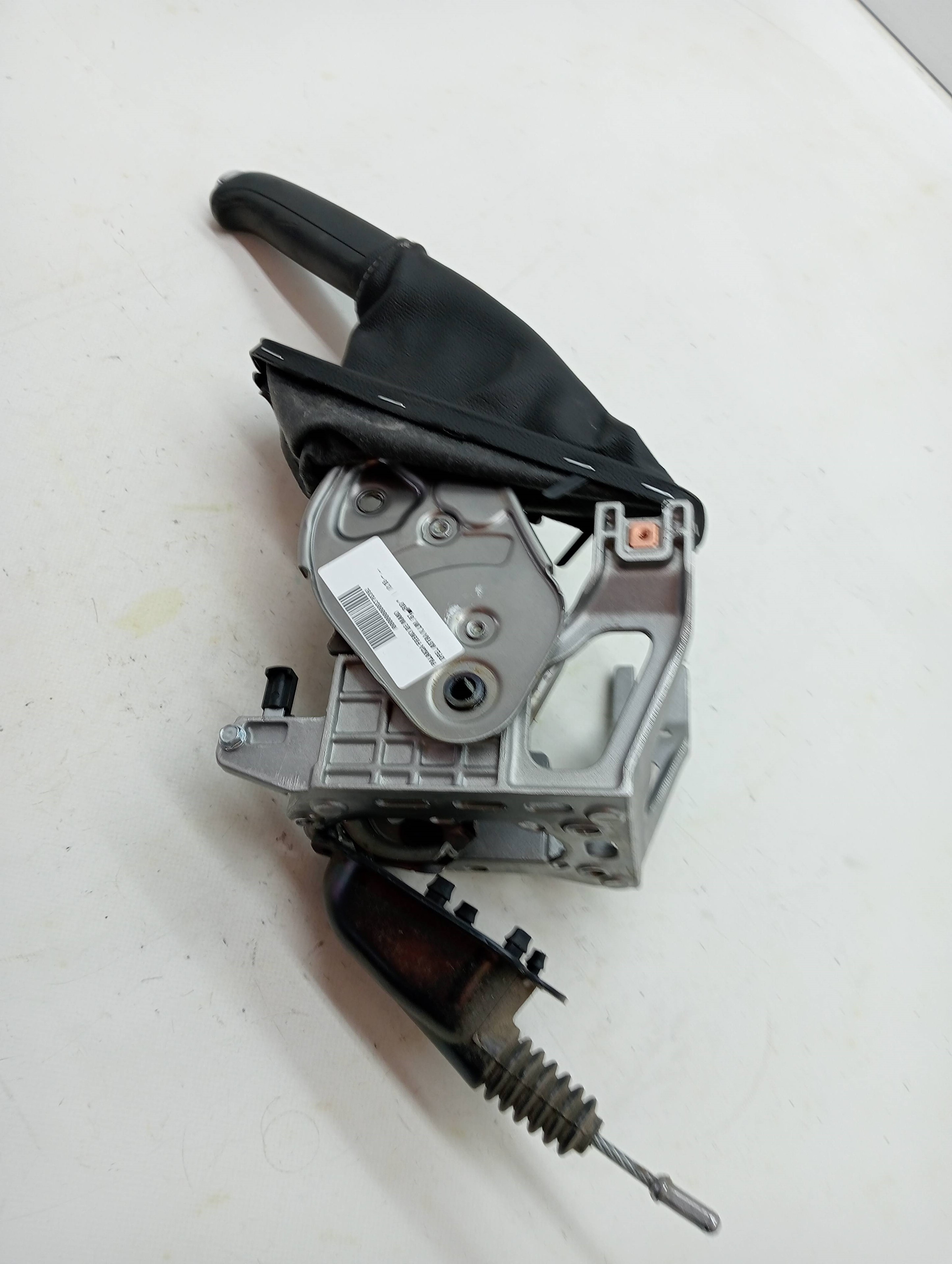 Handbremshebel OPEL ASTRA K LIM. 5TÜRIG