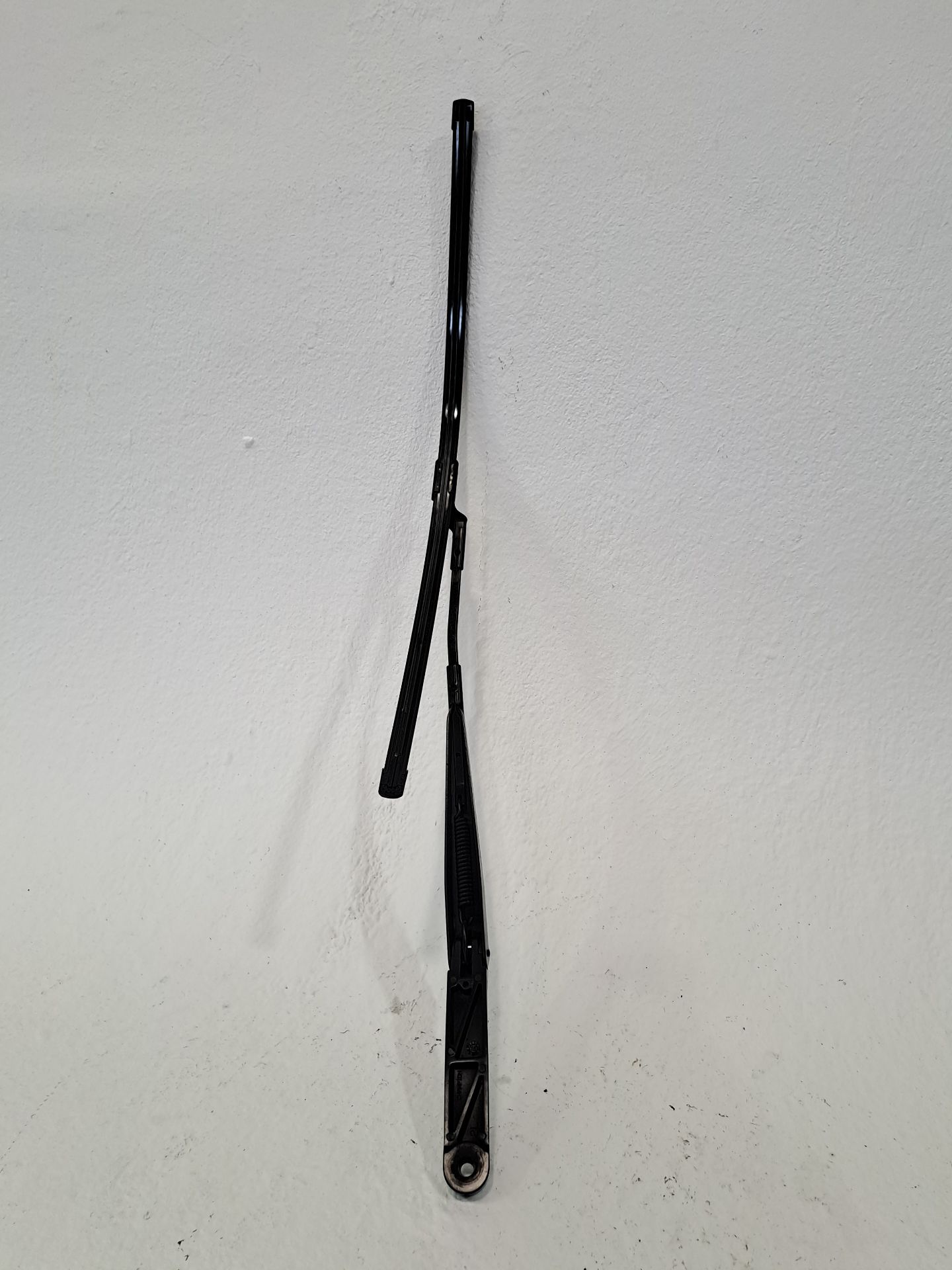 Front Left Wiper Arm VOLKSWAGEN GOLF VII LIM. (BQ1)