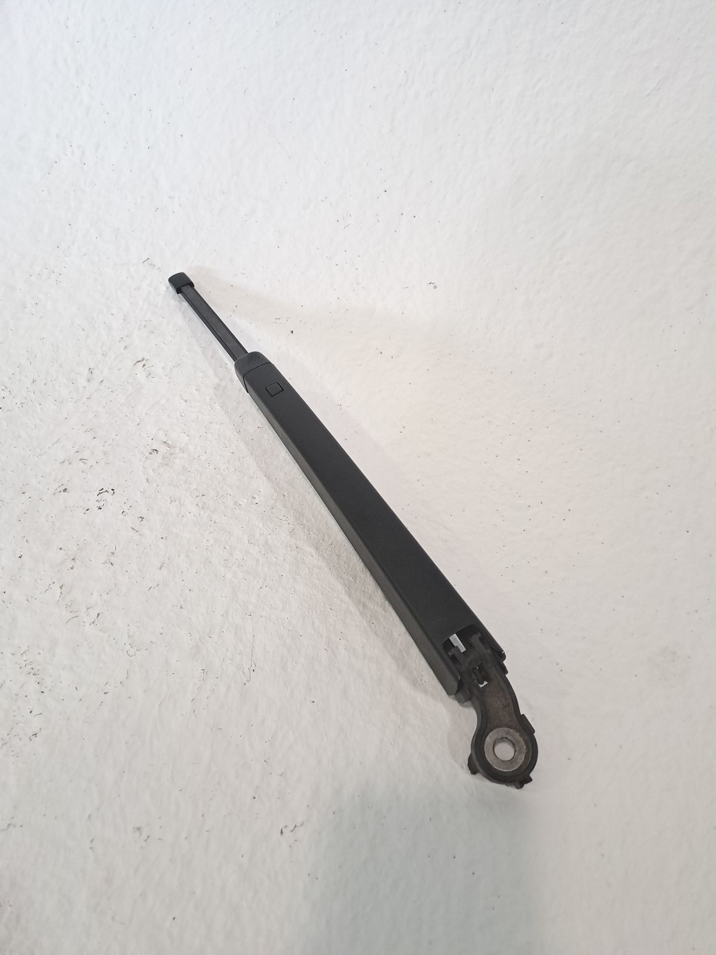 Rear Wiper Arm VOLKSWAGEN GOLF VII LIM. (BQ1)