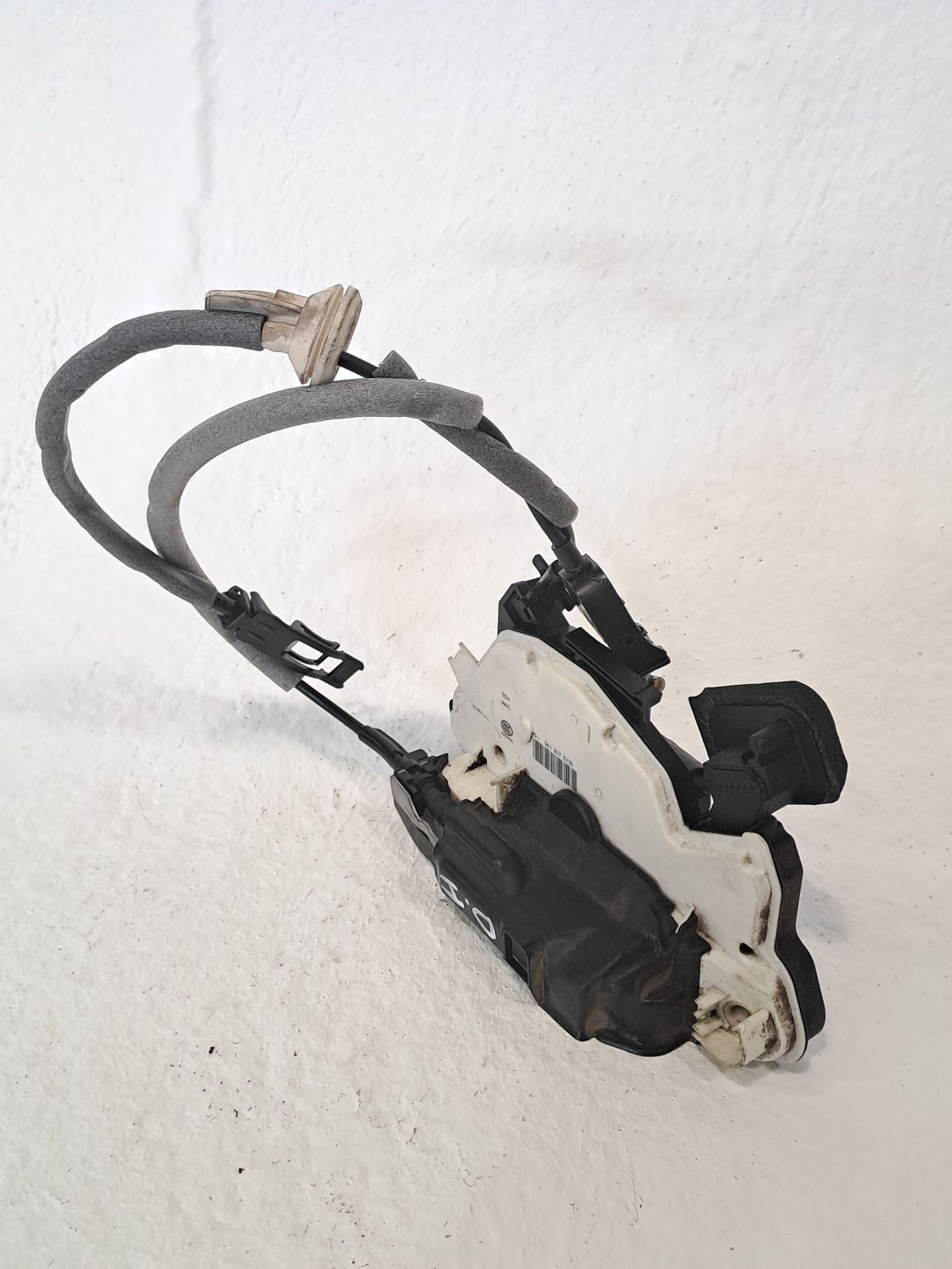 Fechadura da porta dianteira esquerda VOLKSWAGEN GOLF VII LIM. (BQ1)