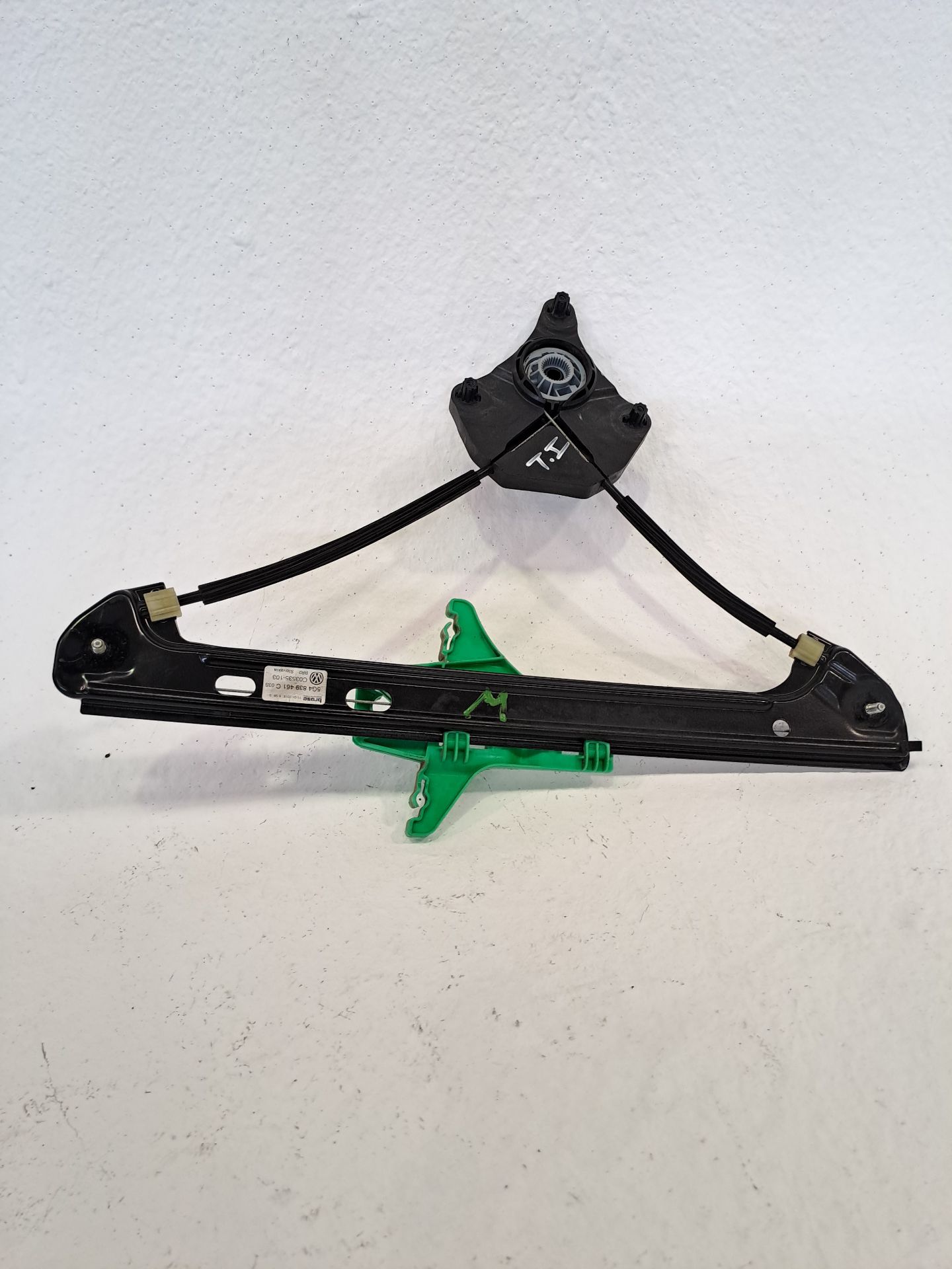 Rear left window regulator VOLKSWAGEN GOLF VII LIM. (BQ1)