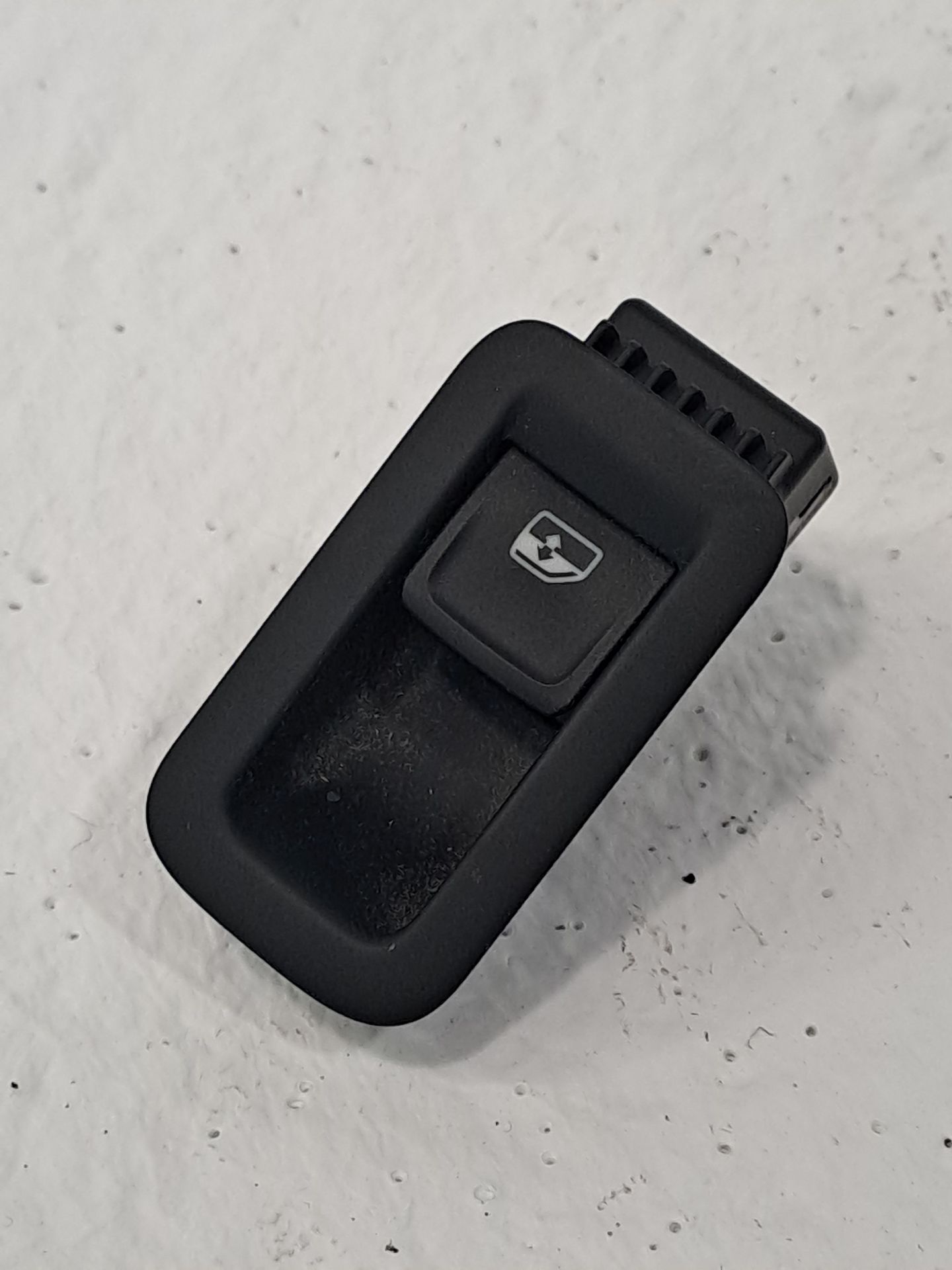 Comando vidro elétrico traseiro esquerdo VOLKSWAGEN GOLF VII LIM. (BQ1)