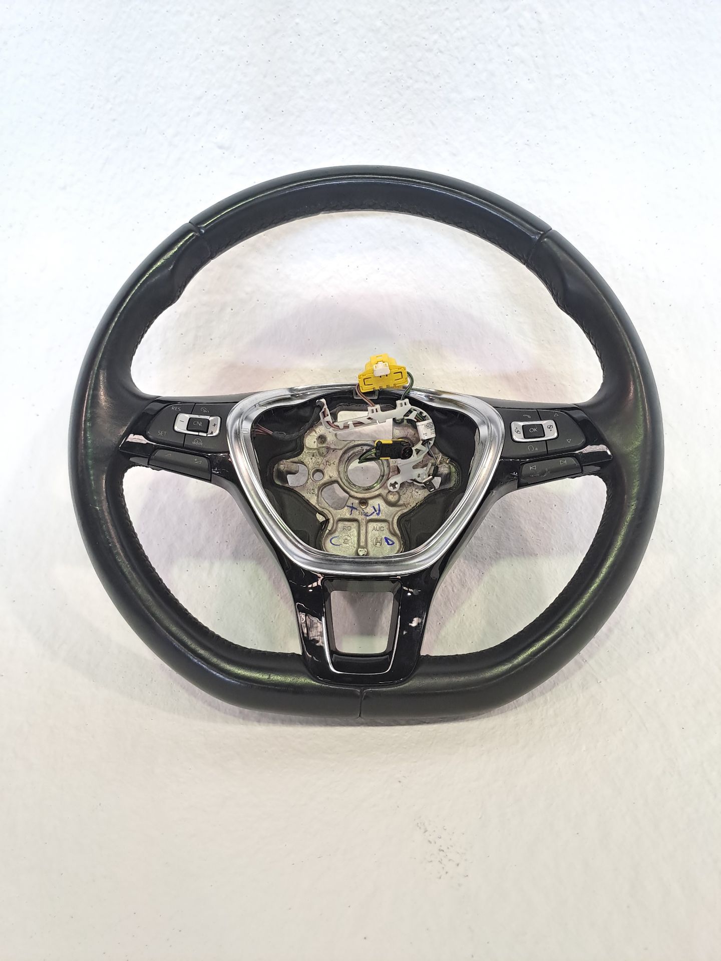 Volant VOLKSWAGEN GOLF VII LIM. (BQ1)