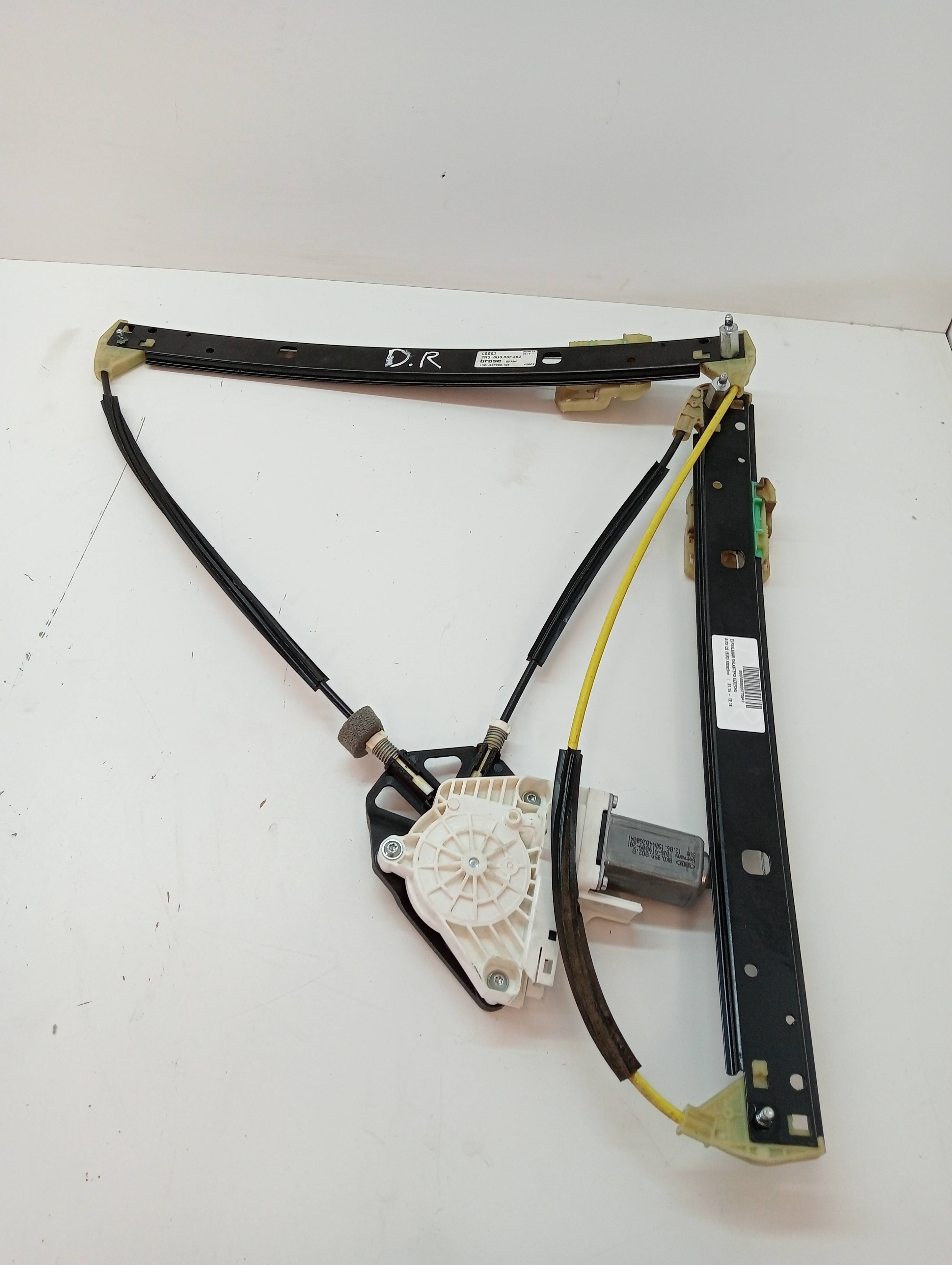 ELEVALUNAS DELANTERO DERECHO AUDI Q3 (8UG)