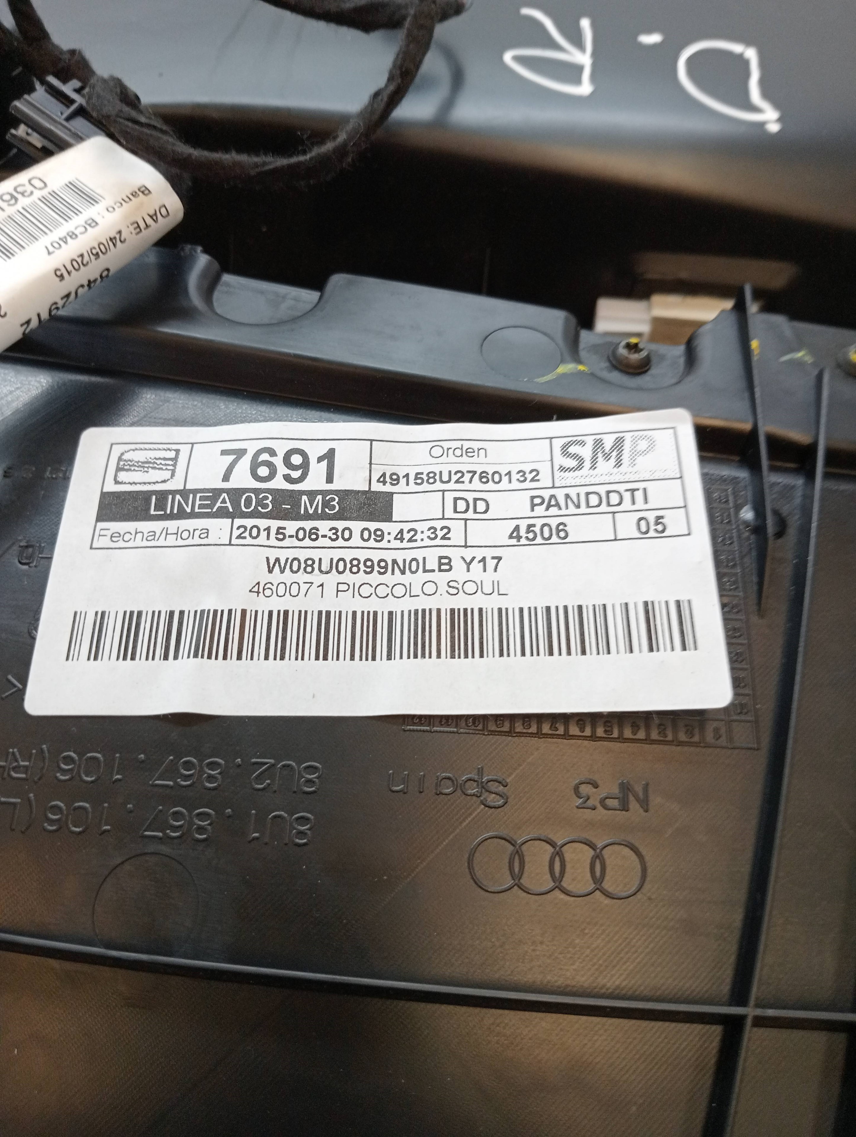Front Right Door Trim Panel AUDI Q3 (8UG)