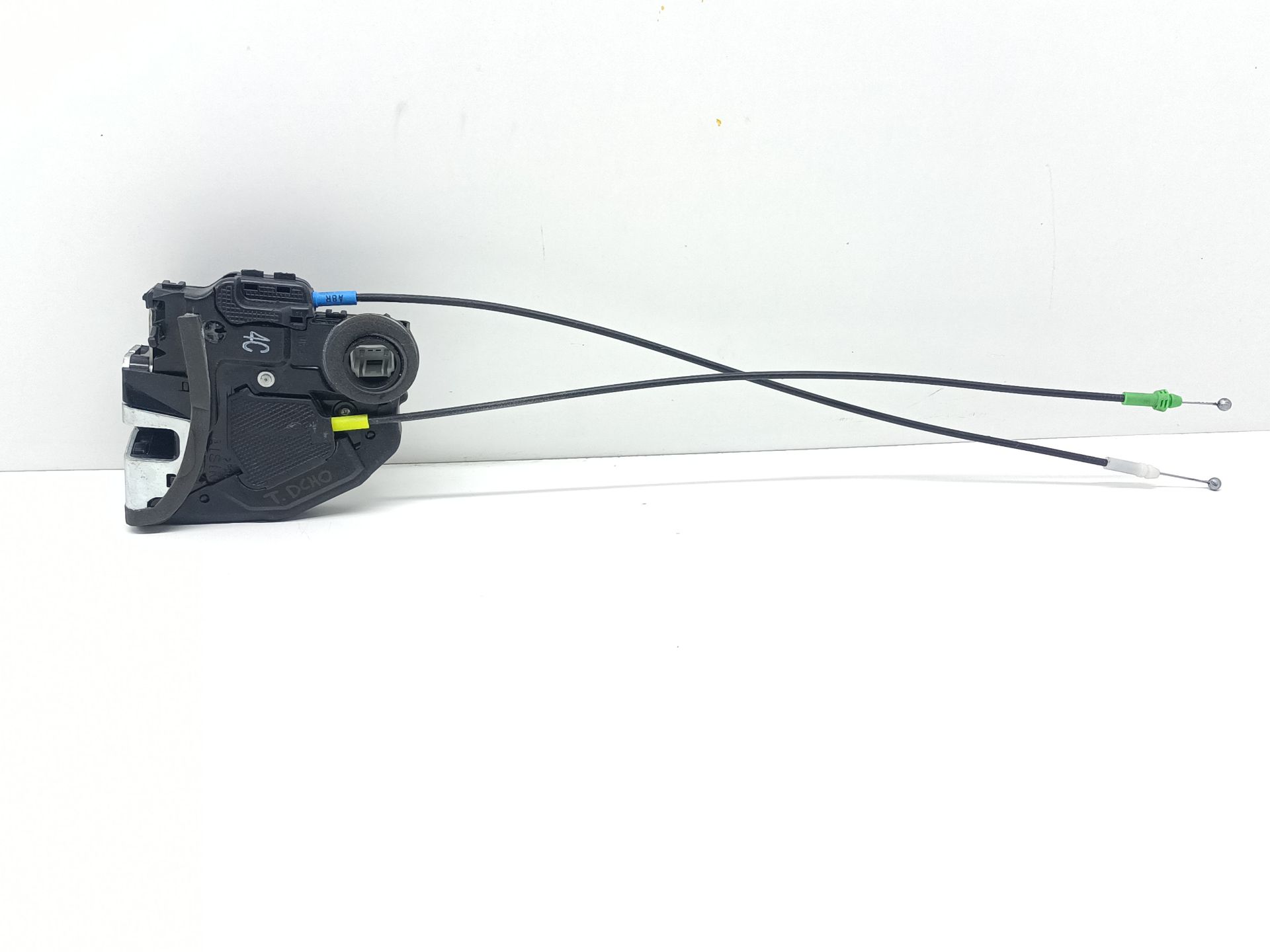 Rear right door lock TOYOTA AURIS