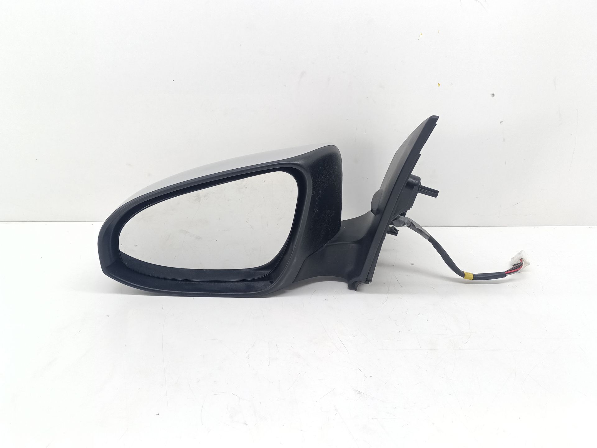 RETROVISOR IZQUIERDO TOYOTA AURIS