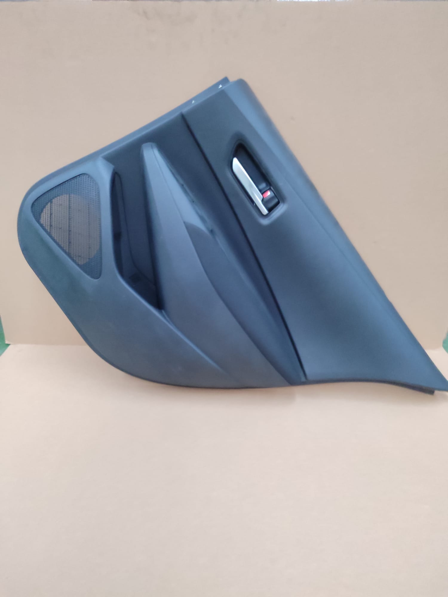 Rear Right Door Trim Panel TOYOTA COROLLA (E15)