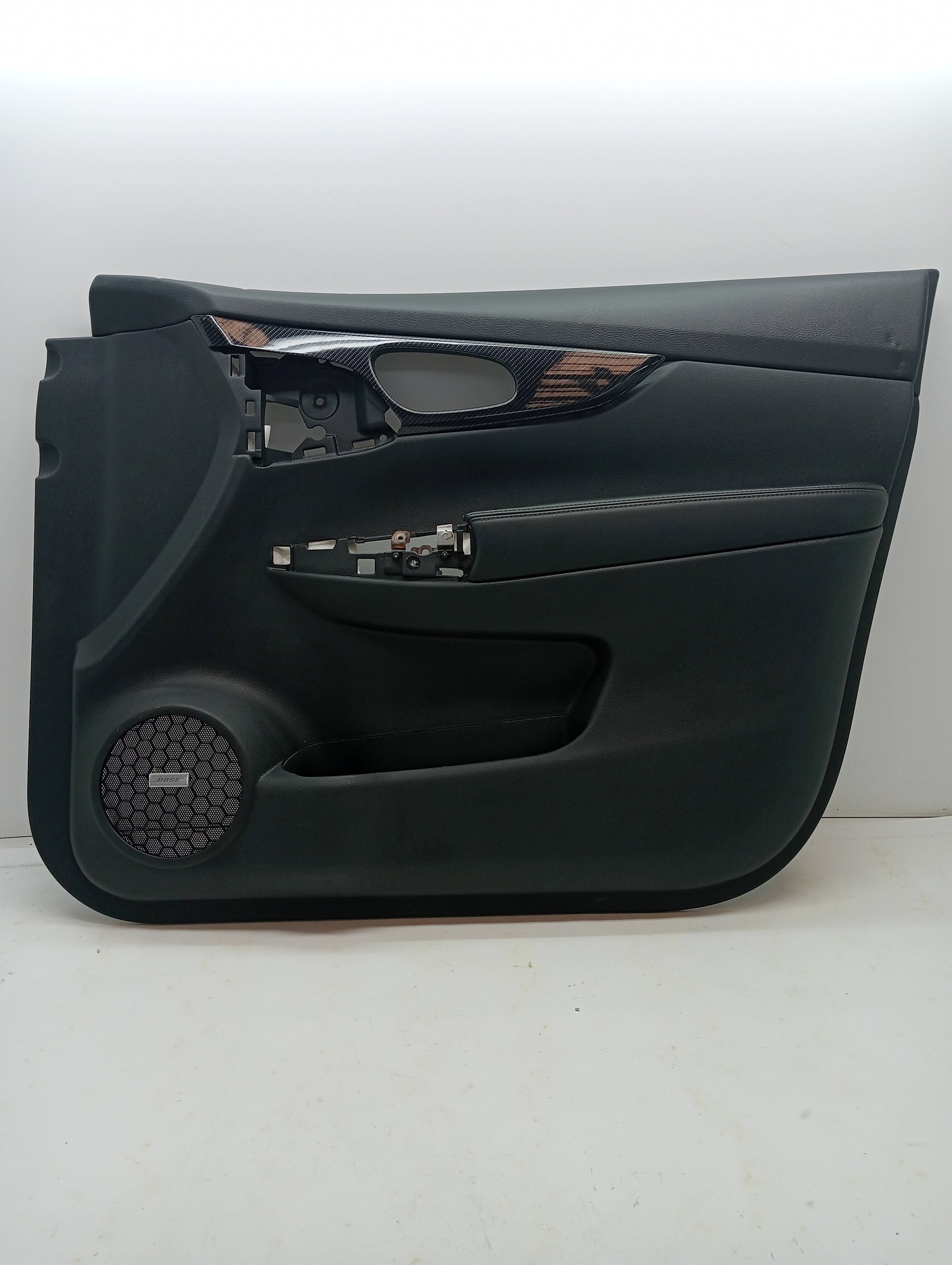 Front Right Door Trim Panel NISSAN X-TRAIL (T32)