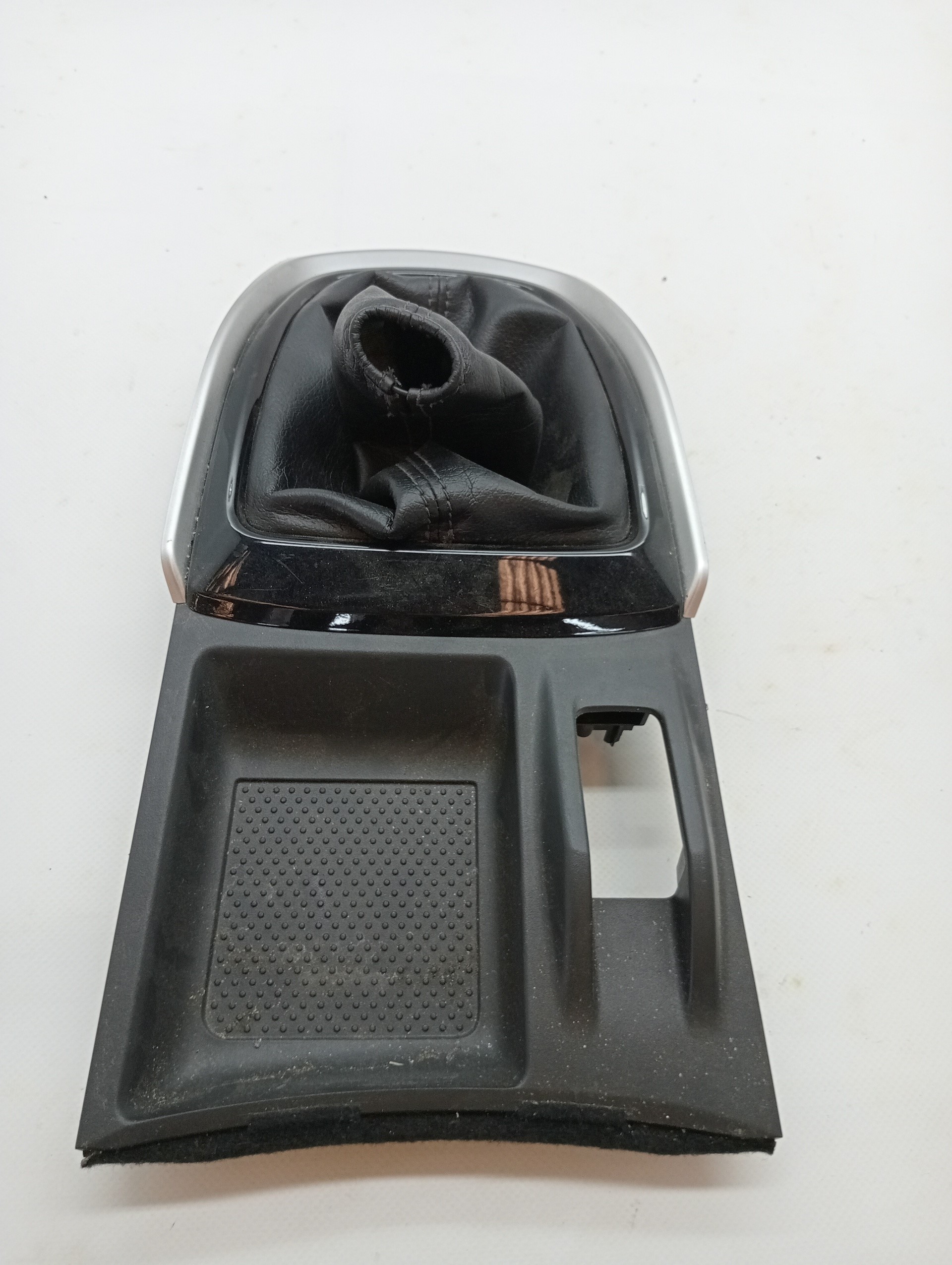 Gear Shift Lever Trim NISSAN X-TRAIL (T32)