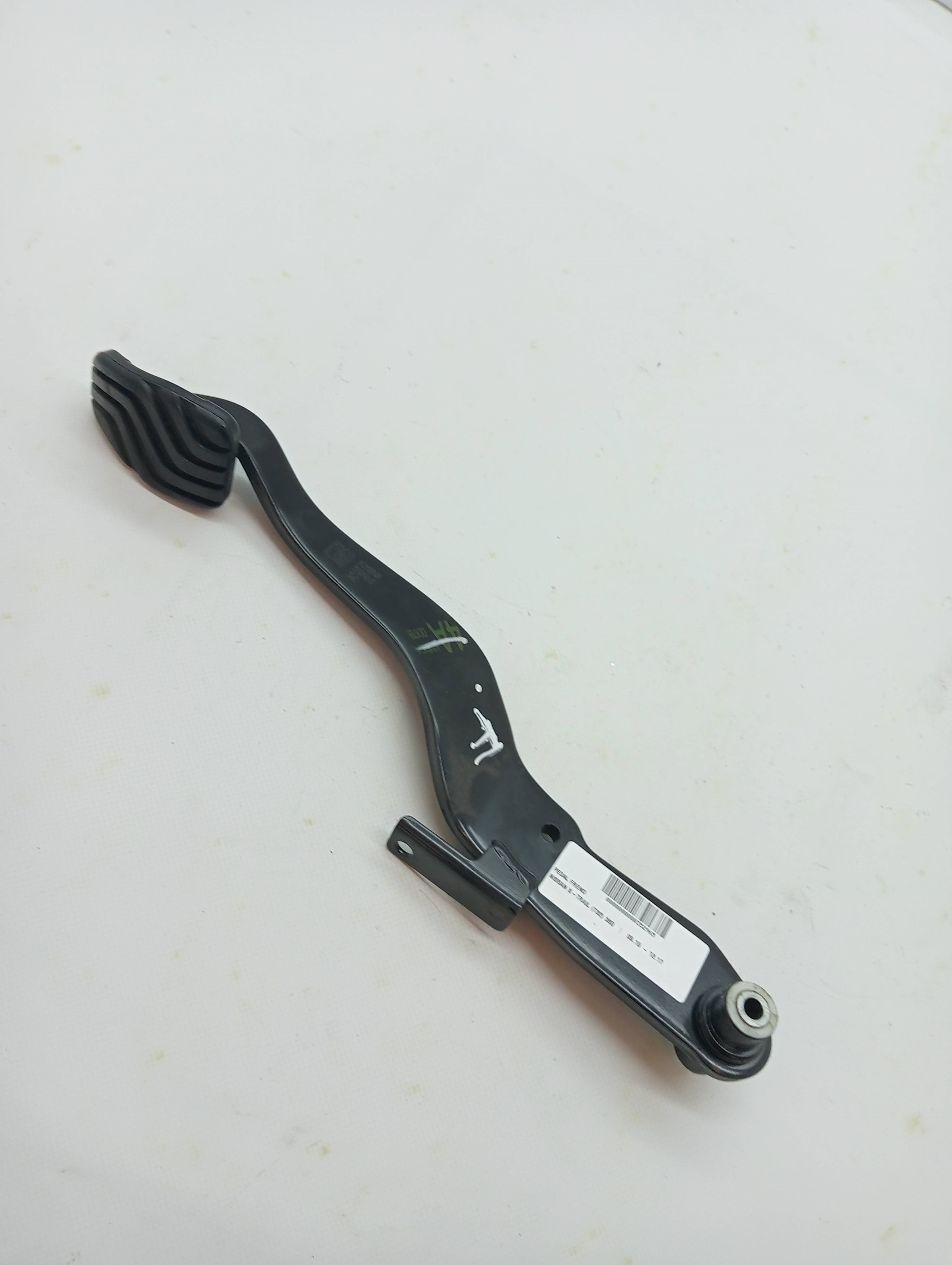 Pedal do freio NISSAN X-TRAIL (T32)