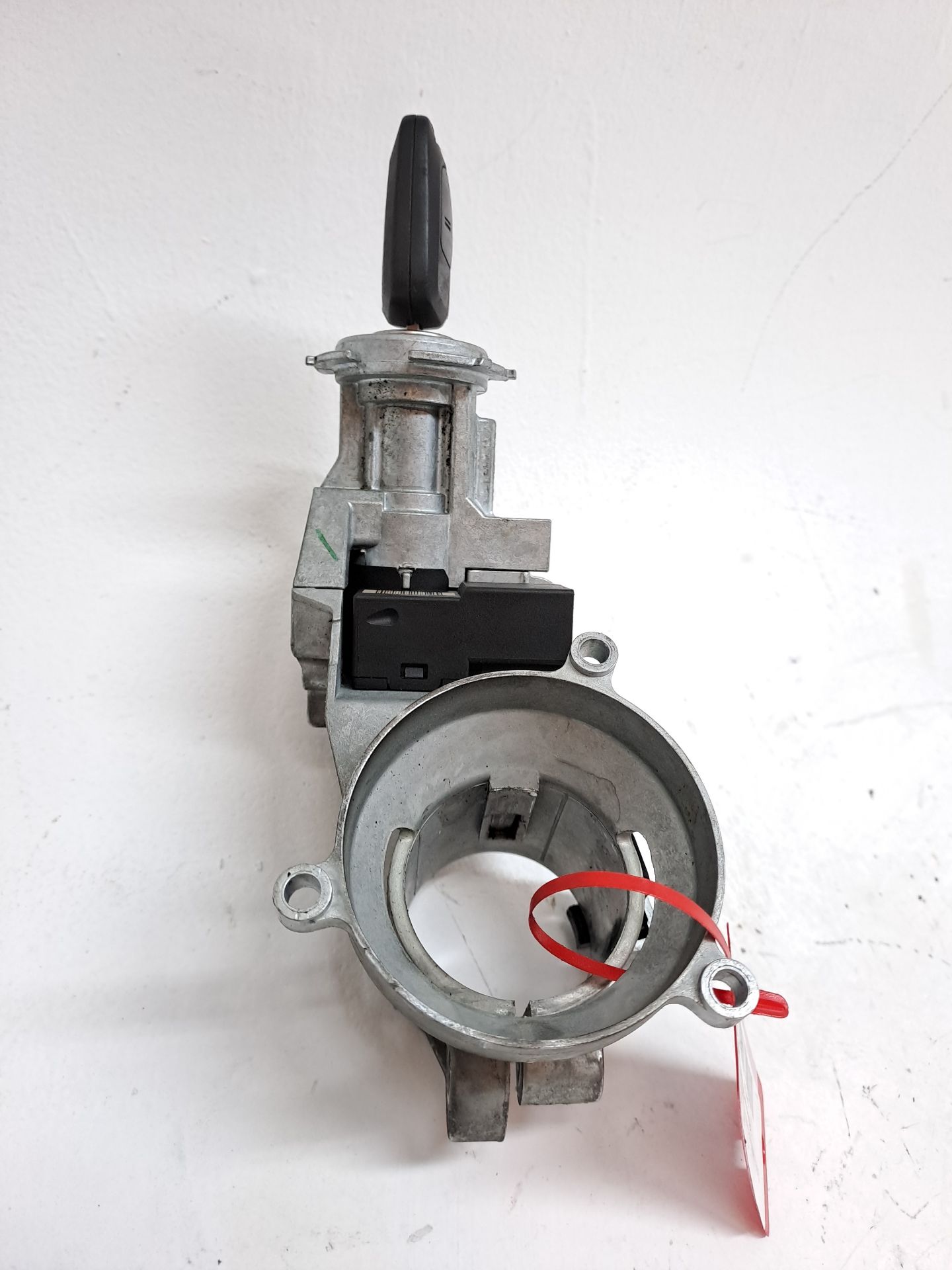 Ignition switch OPEL CORSA D
