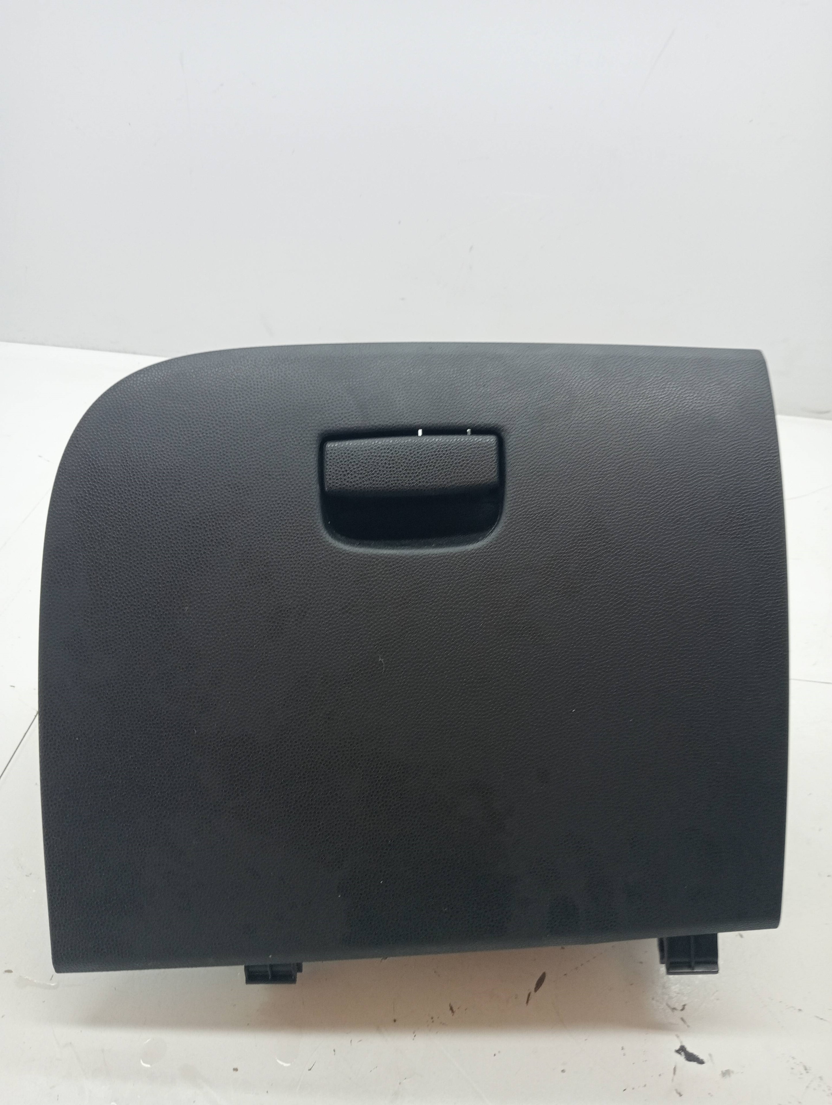 Boîte à gants MAZDA 2 LIM. (DE)