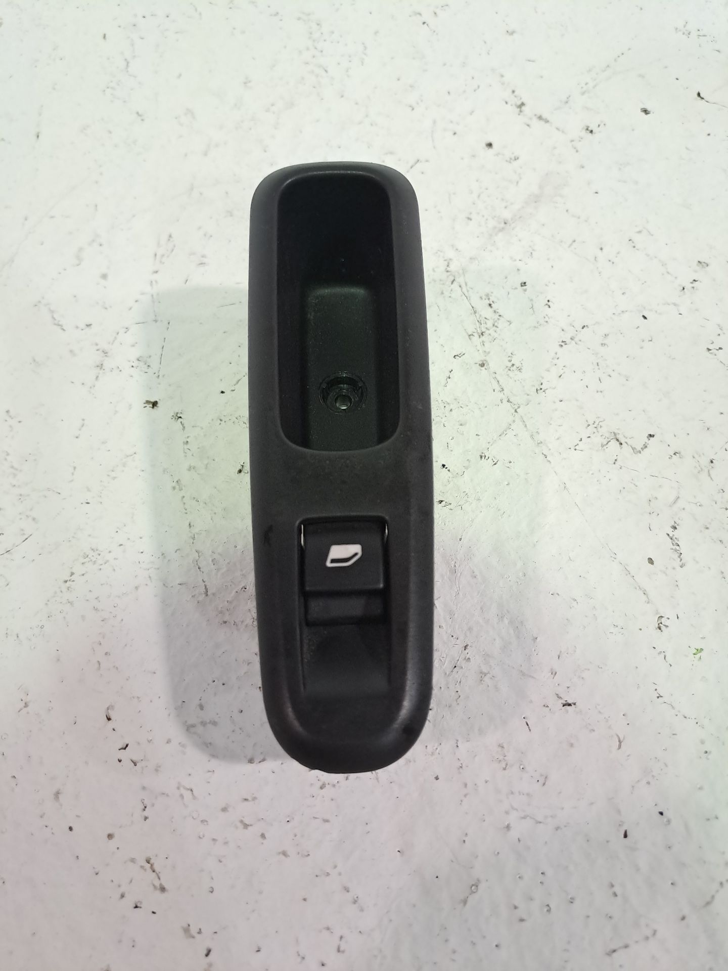 Commande lève-vitre arrière gauche CITROEN C3