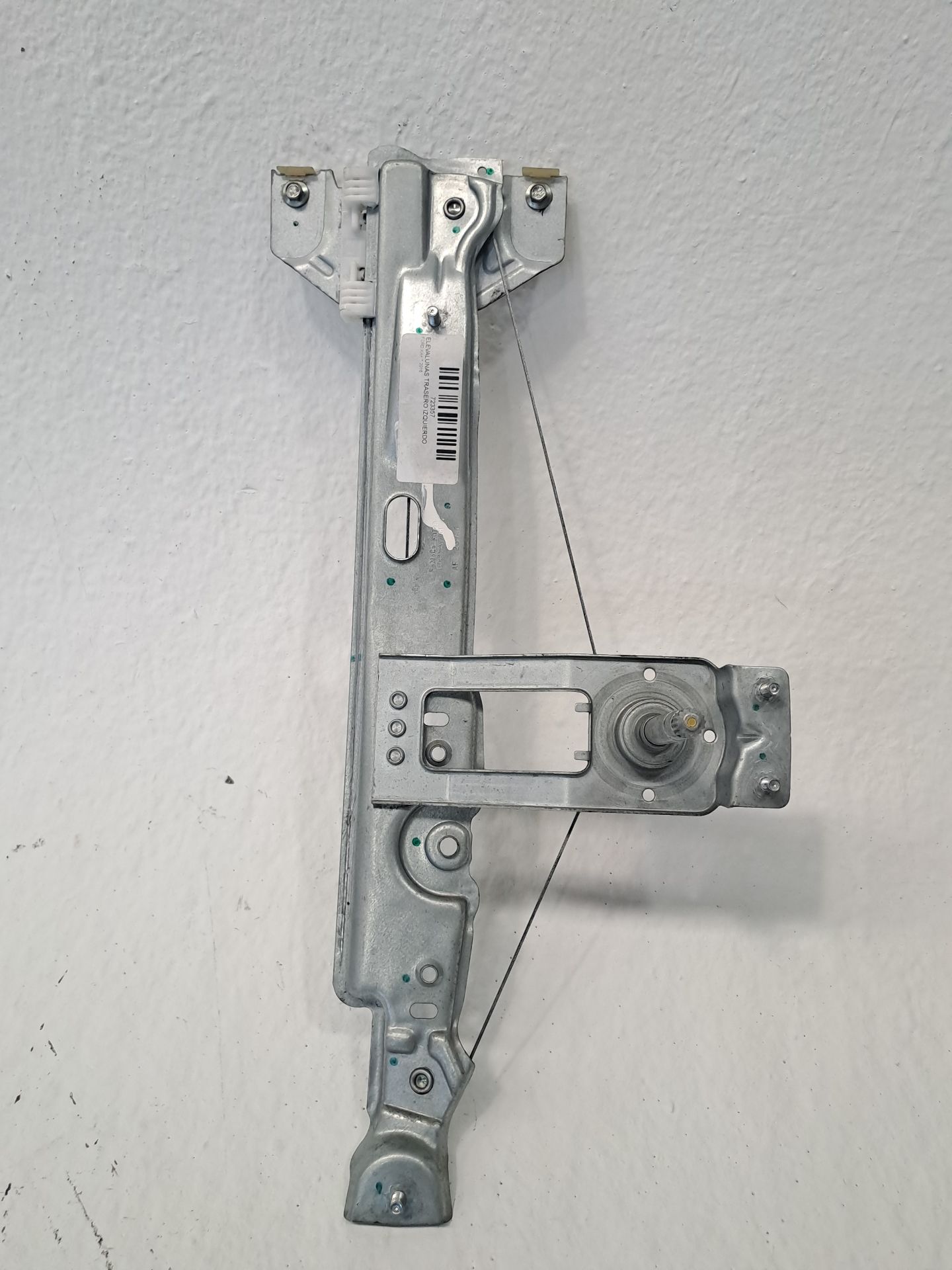 ELEVALUNAS TRASERO IZQUIERDO FORD KA+