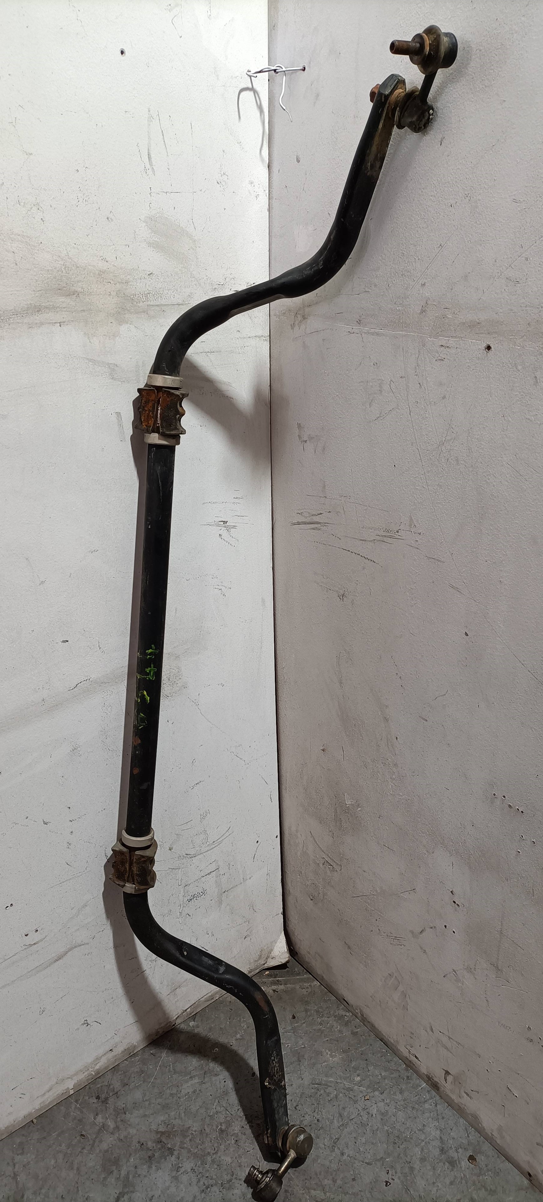 Stabilisator vorne NISSAN NAVARA PICK-UP (D40M)