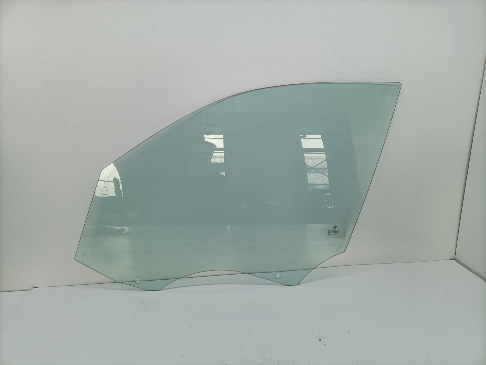 Vitre avant gauche BMW X1 (E84)