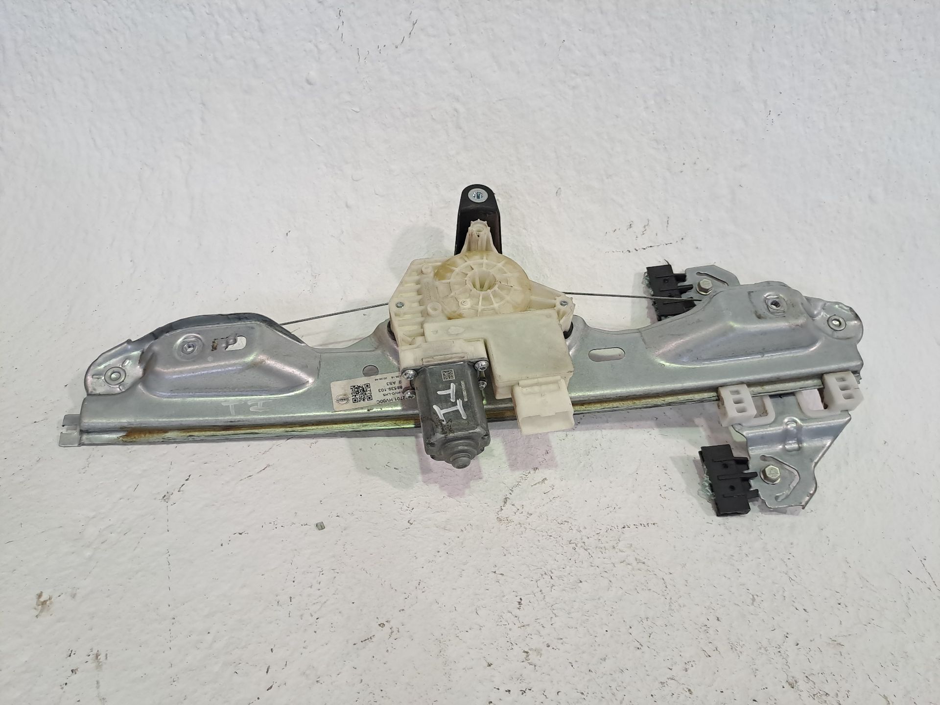 Rear left window regulator NISSAN QASHQAI I (J10, NJ10)