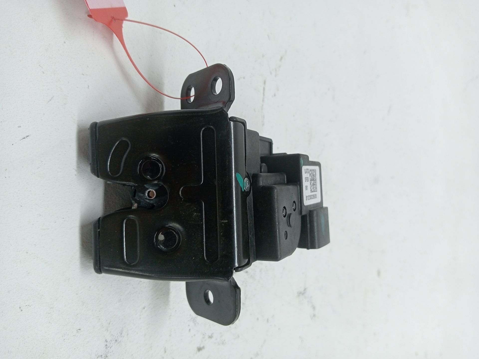 Boot/Tailgate lock HYUNDAI I10 (AC3)