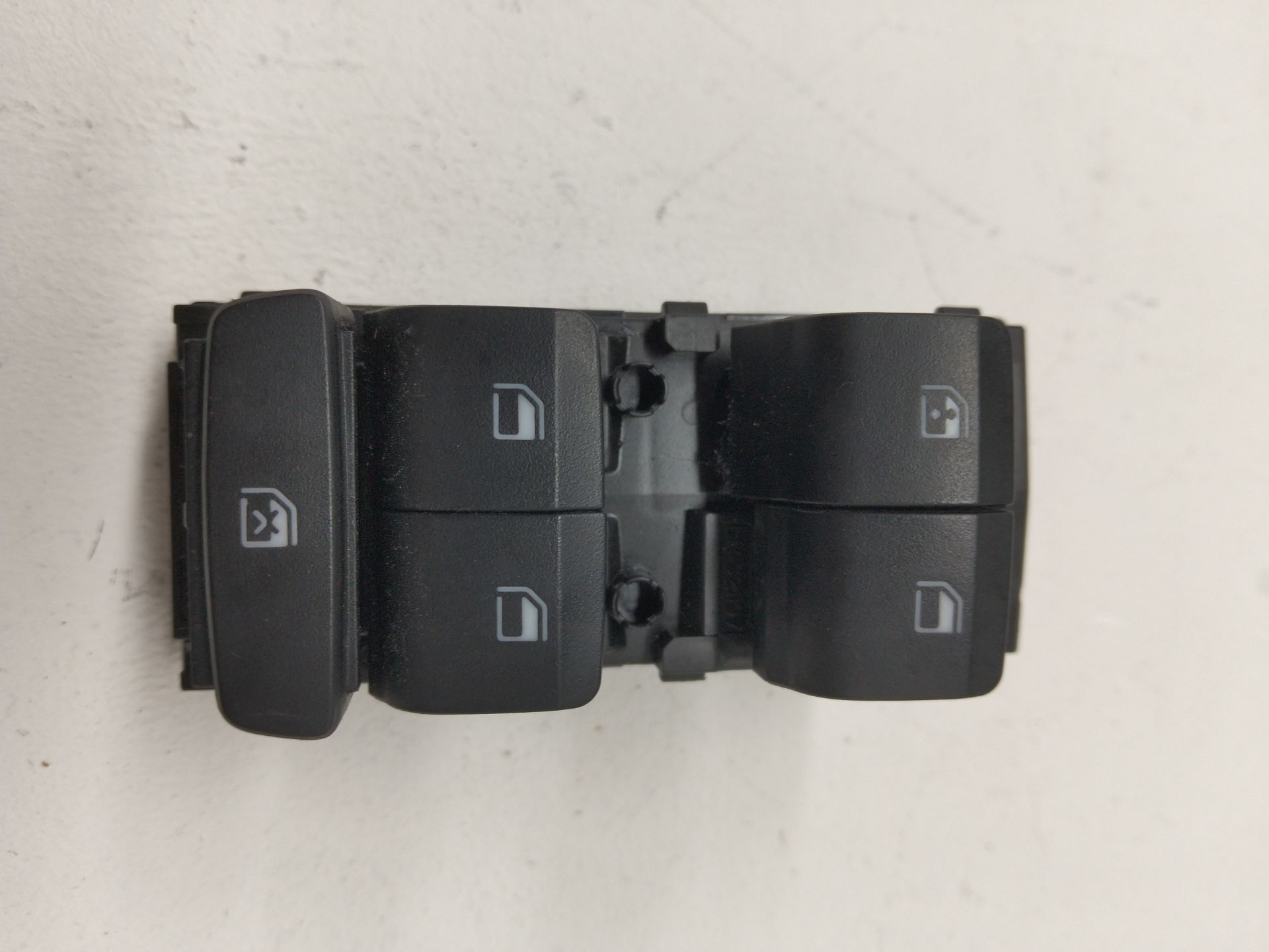 Front Left Window Switch HYUNDAI I10 (AC3)