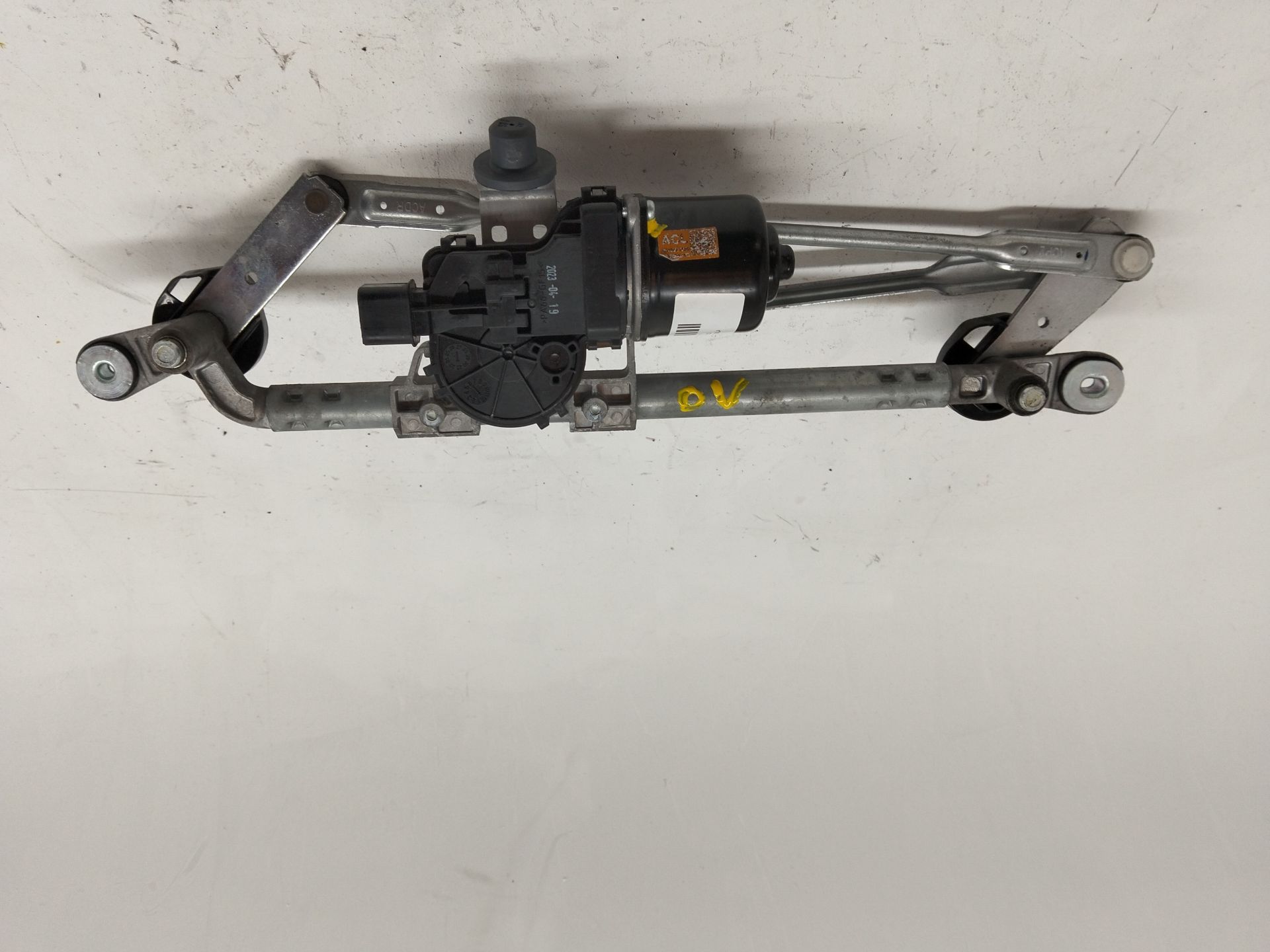 Scheibenwischermotor vorne HYUNDAI I10 (AC3)