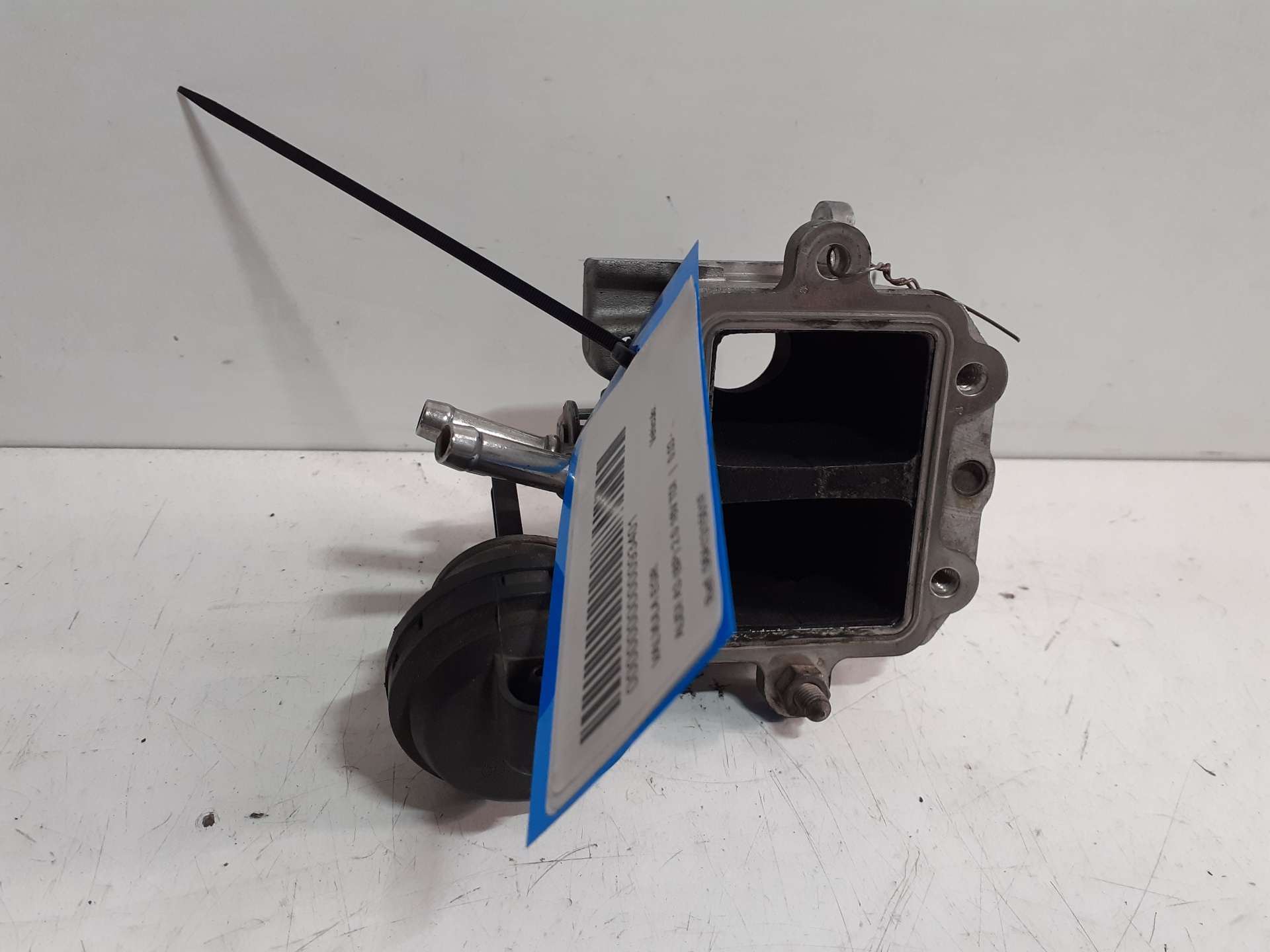 EGR valve AUDI A3 (8L)