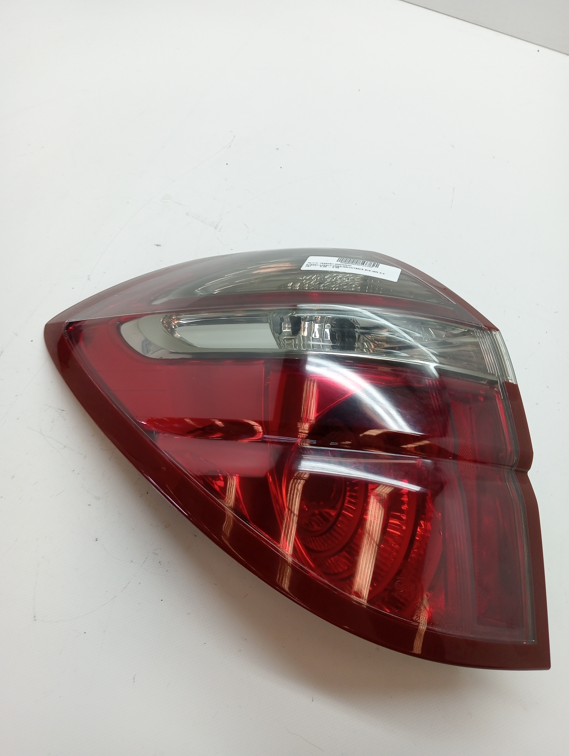 Feu arrière gauche SUBARU LEGACY FAMILIAR/OUTBACK B13 (BP)