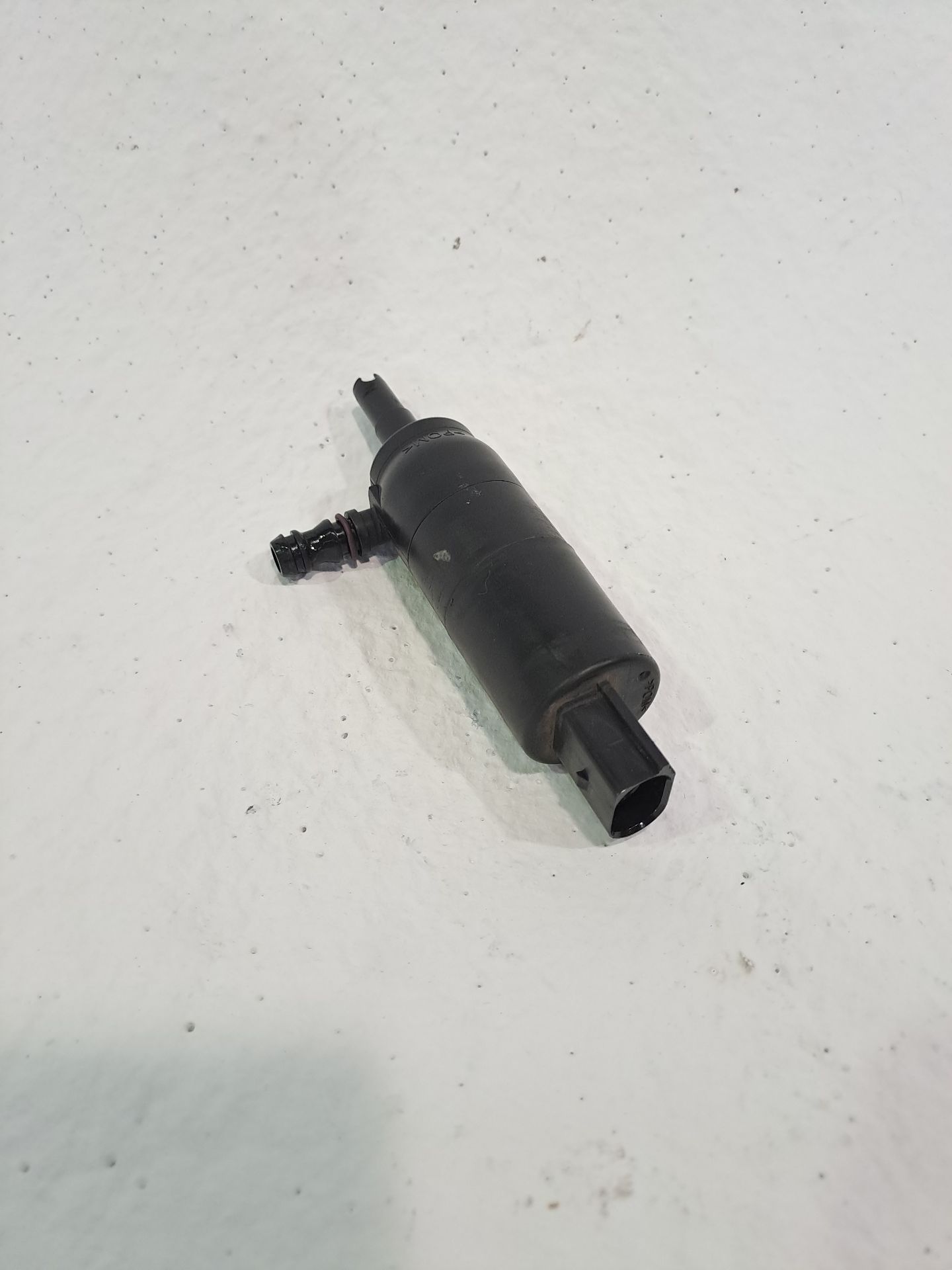 Wischwasserpumpe HYUNDAI TUCSON