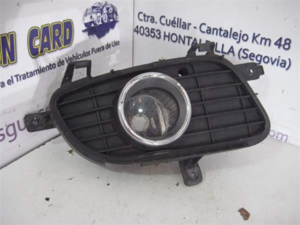 Farol de nevoeiro direito MERCEDES-BENZ CLASE A (W169)