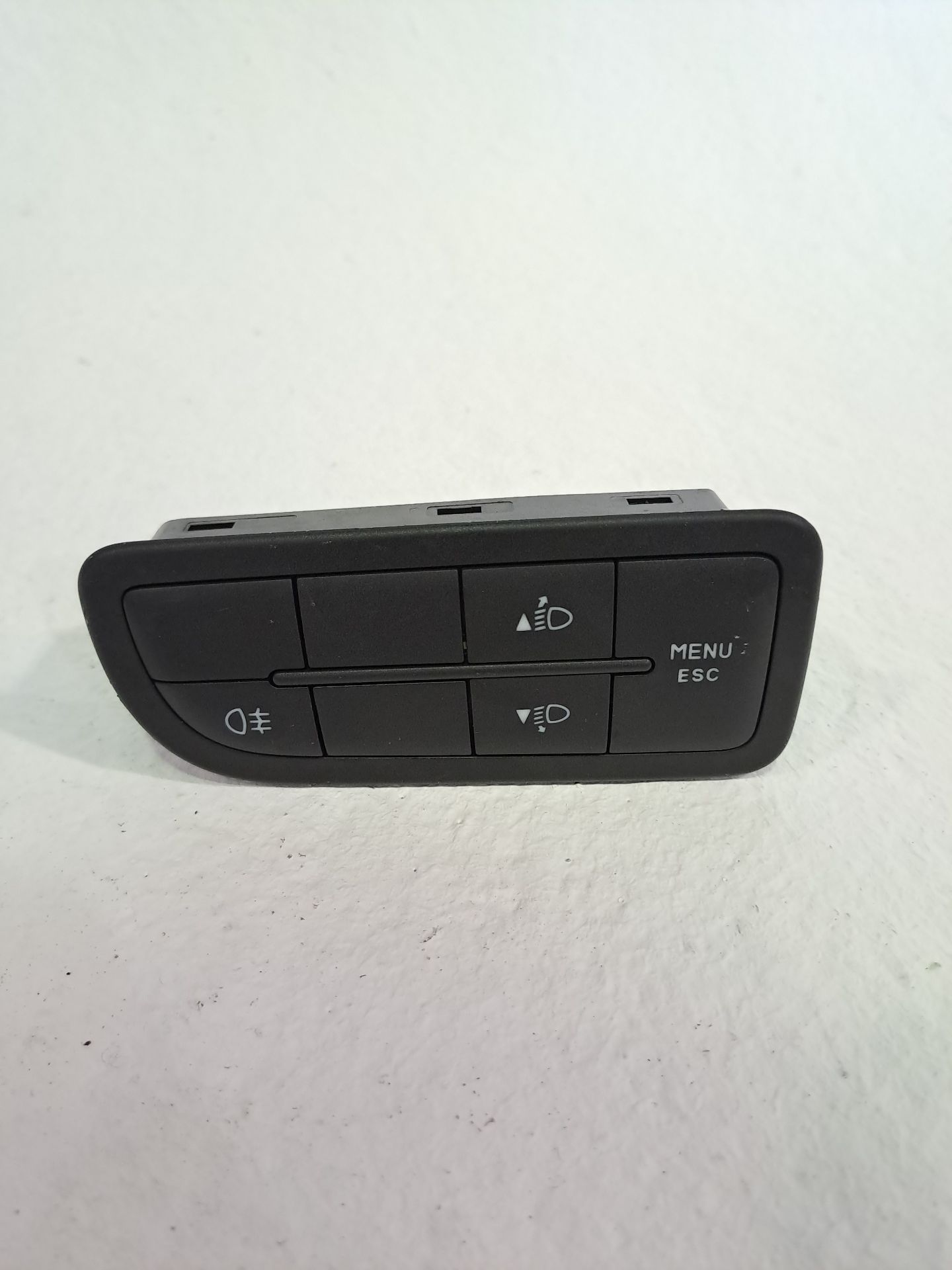 Commande d'éclairage PEUGEOT BIPPER