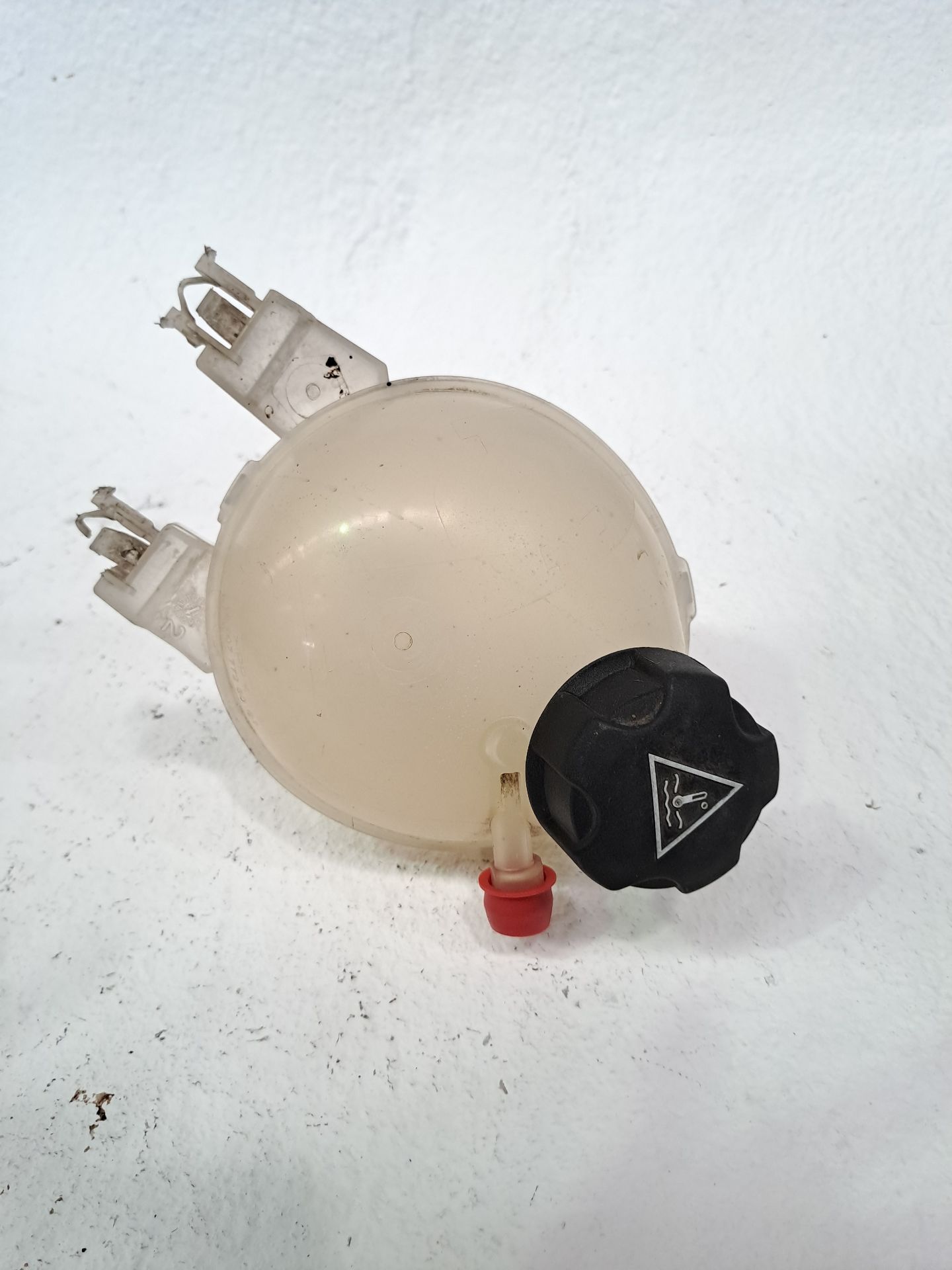 Expansion tank PEUGEOT XR7