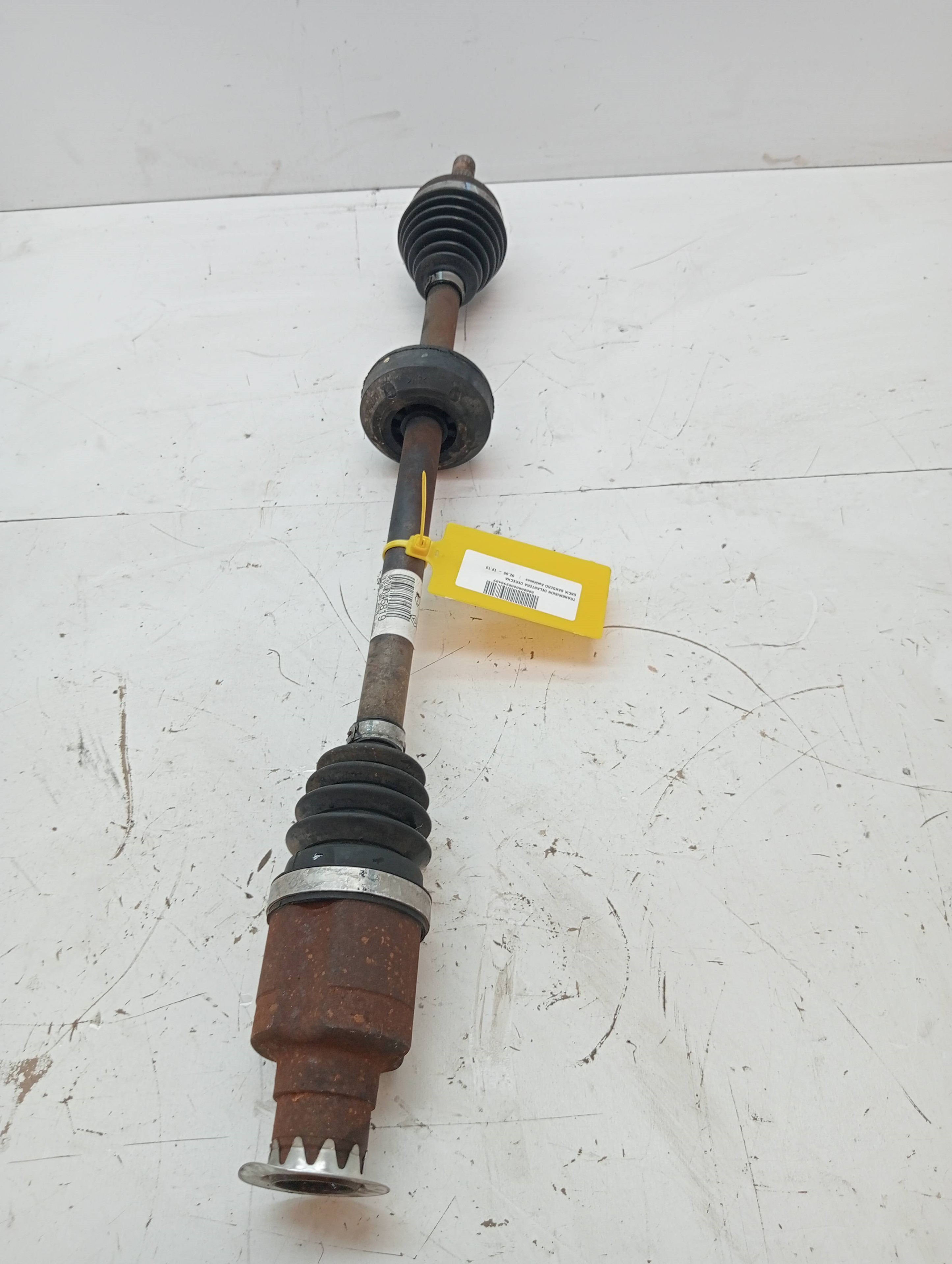 Semiasse anteriore destro DACIA SANDERO