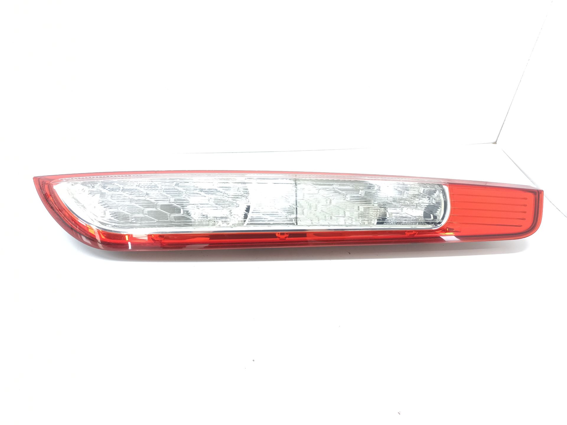 Farol traseiro esquerdo FORD FOCUS BERLINA (CAP)