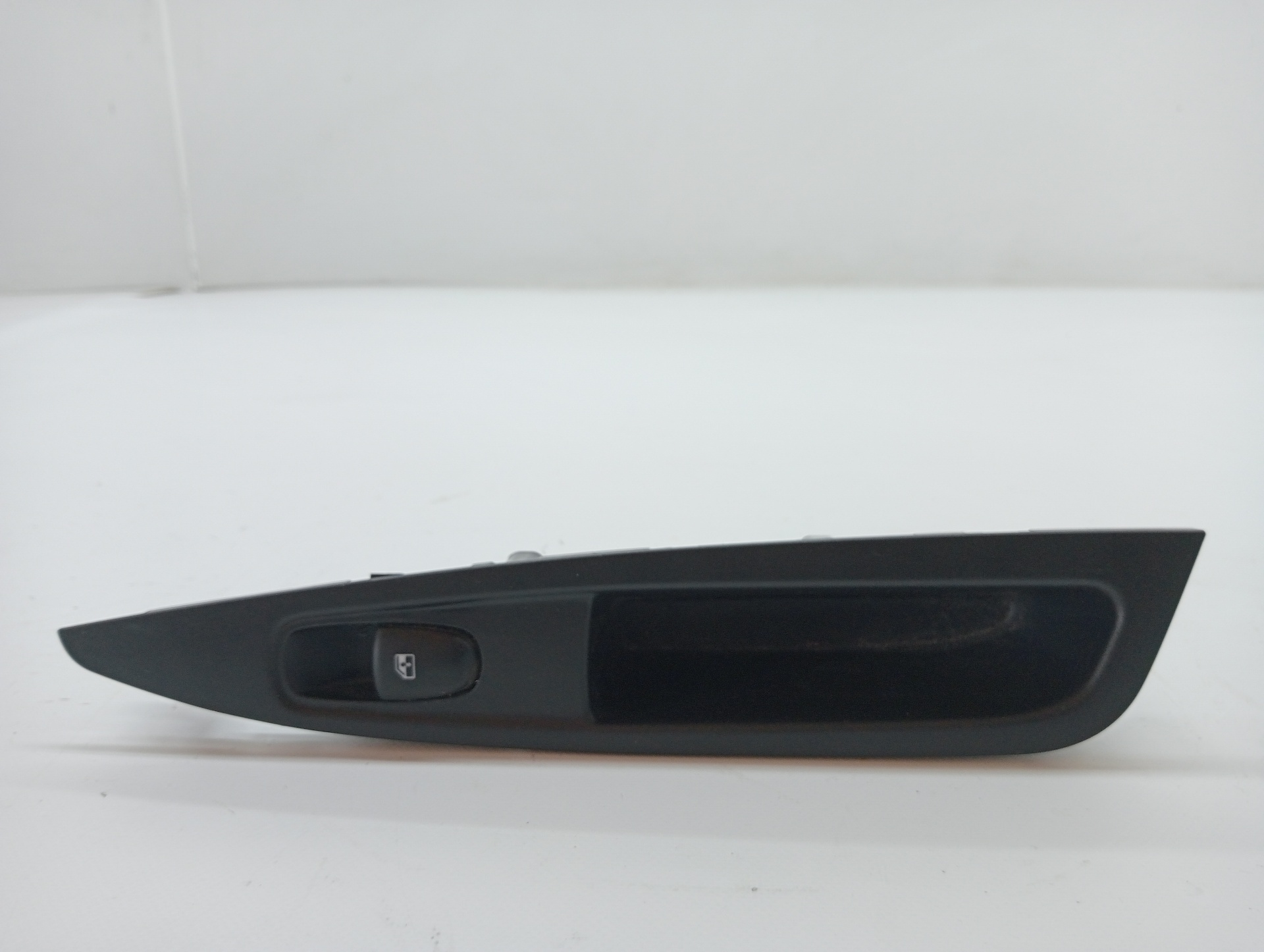 Rear Right Window Switch NISSAN QASHQAI (J11)