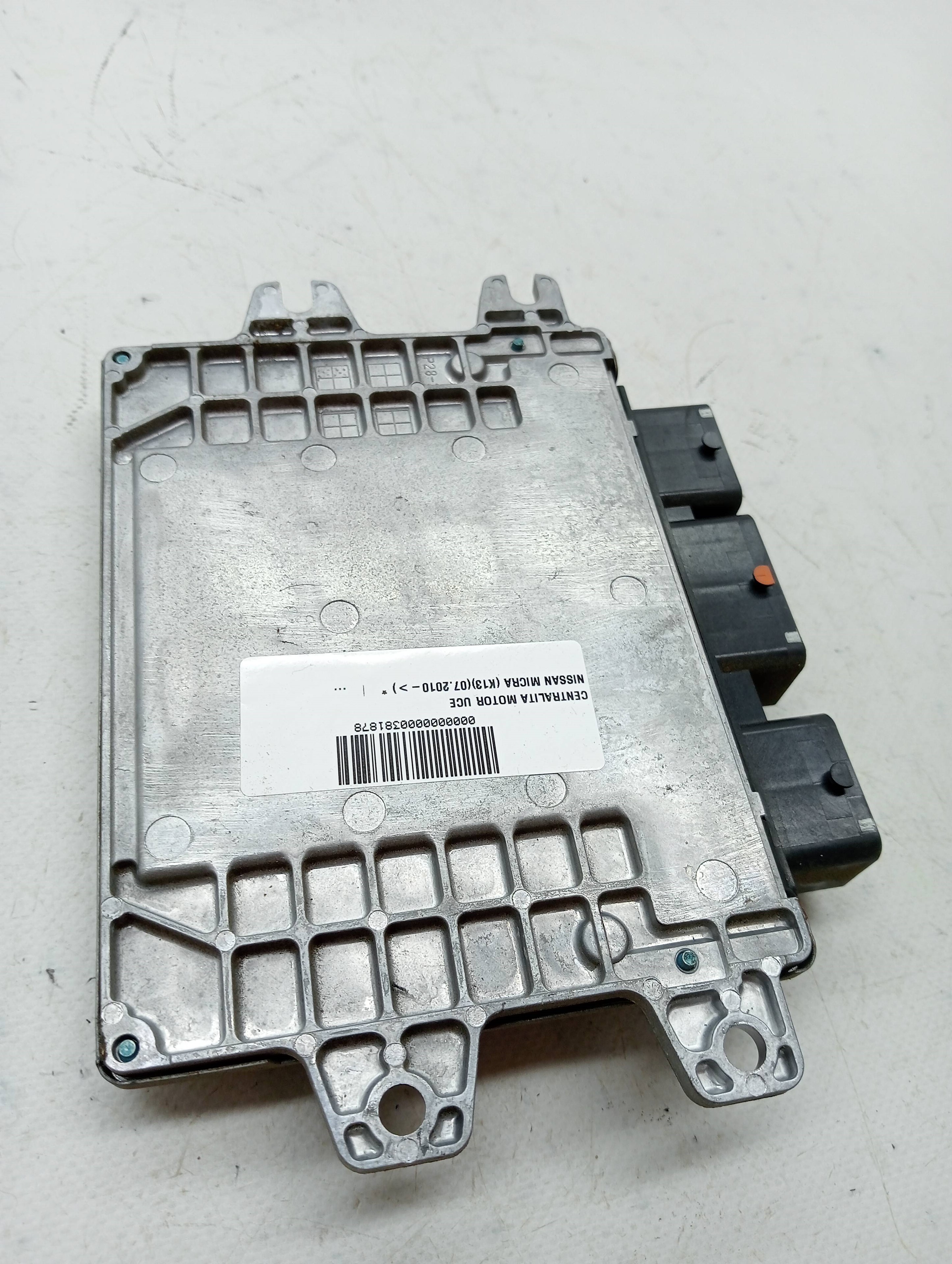 Engine control unit ECU NISSAN MICRA (K13)