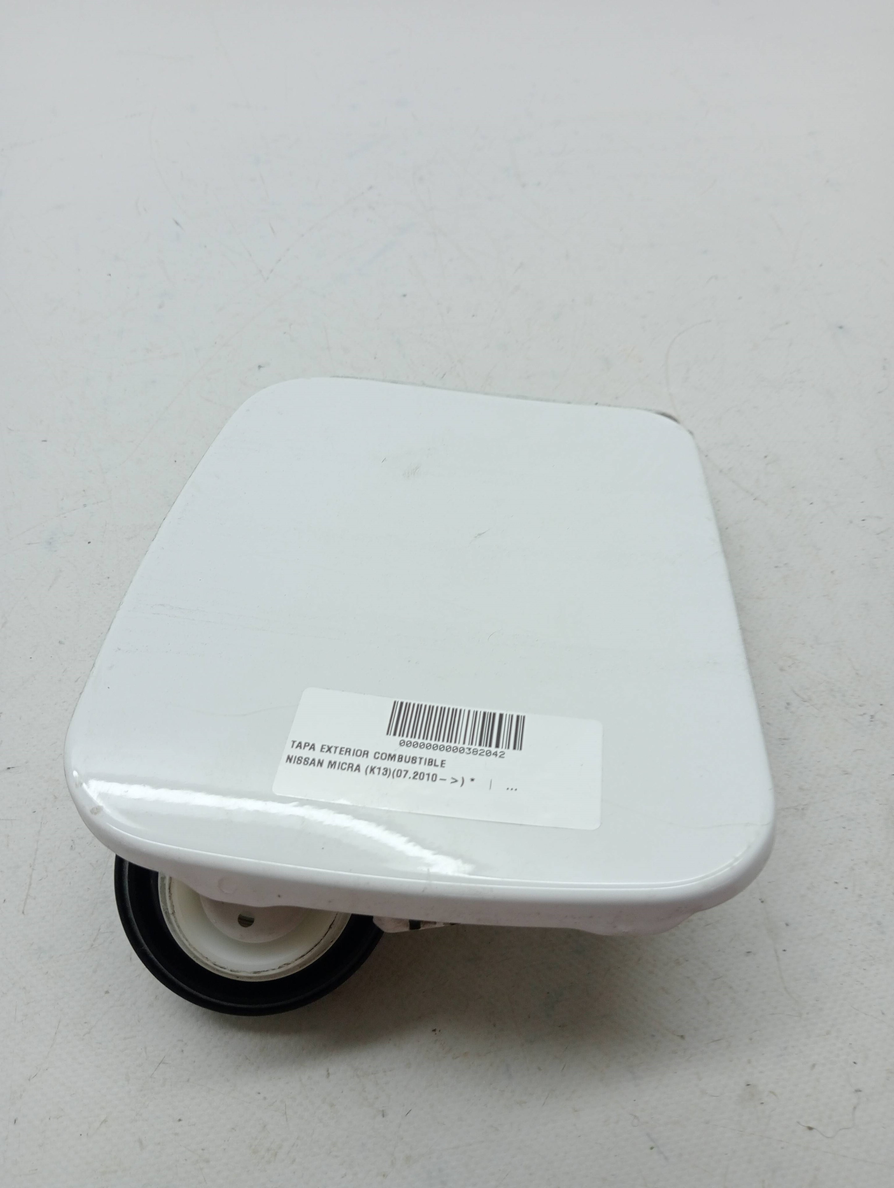 Tankdeckel außen NISSAN MICRA (K13)