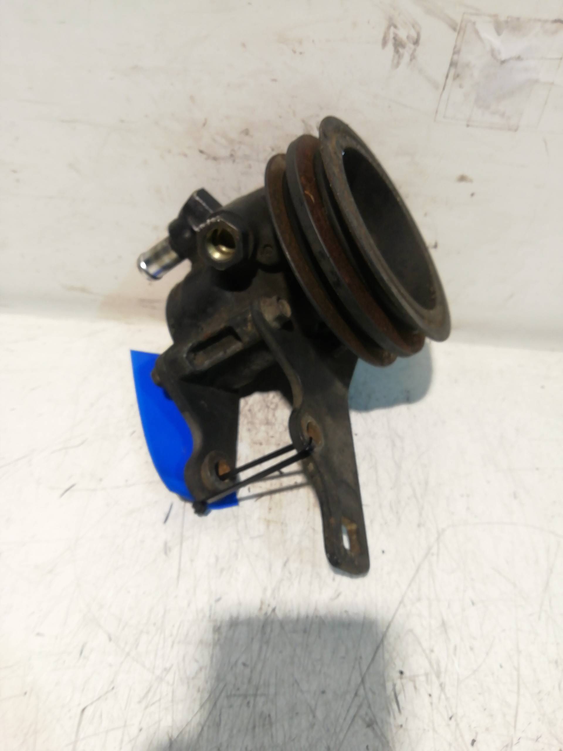 Pompe direction assistée OPEL ASTRA F BERLINA