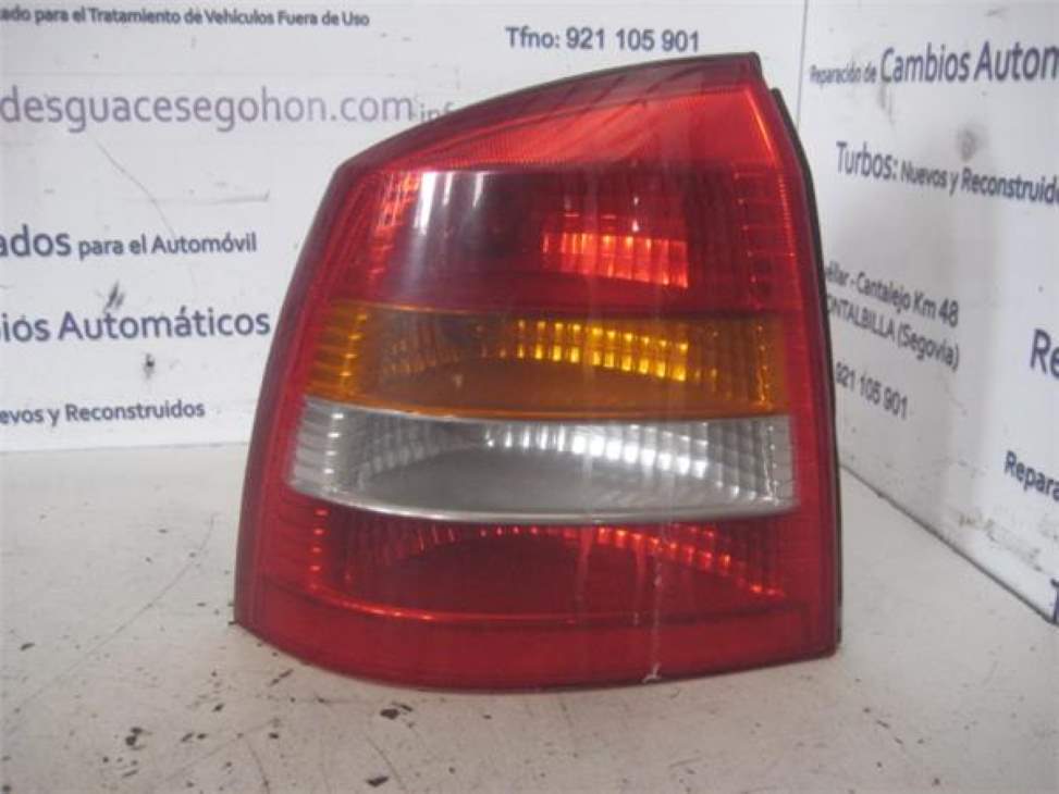 Feu arrière gauche OPEL ASTRA G CARAVAN