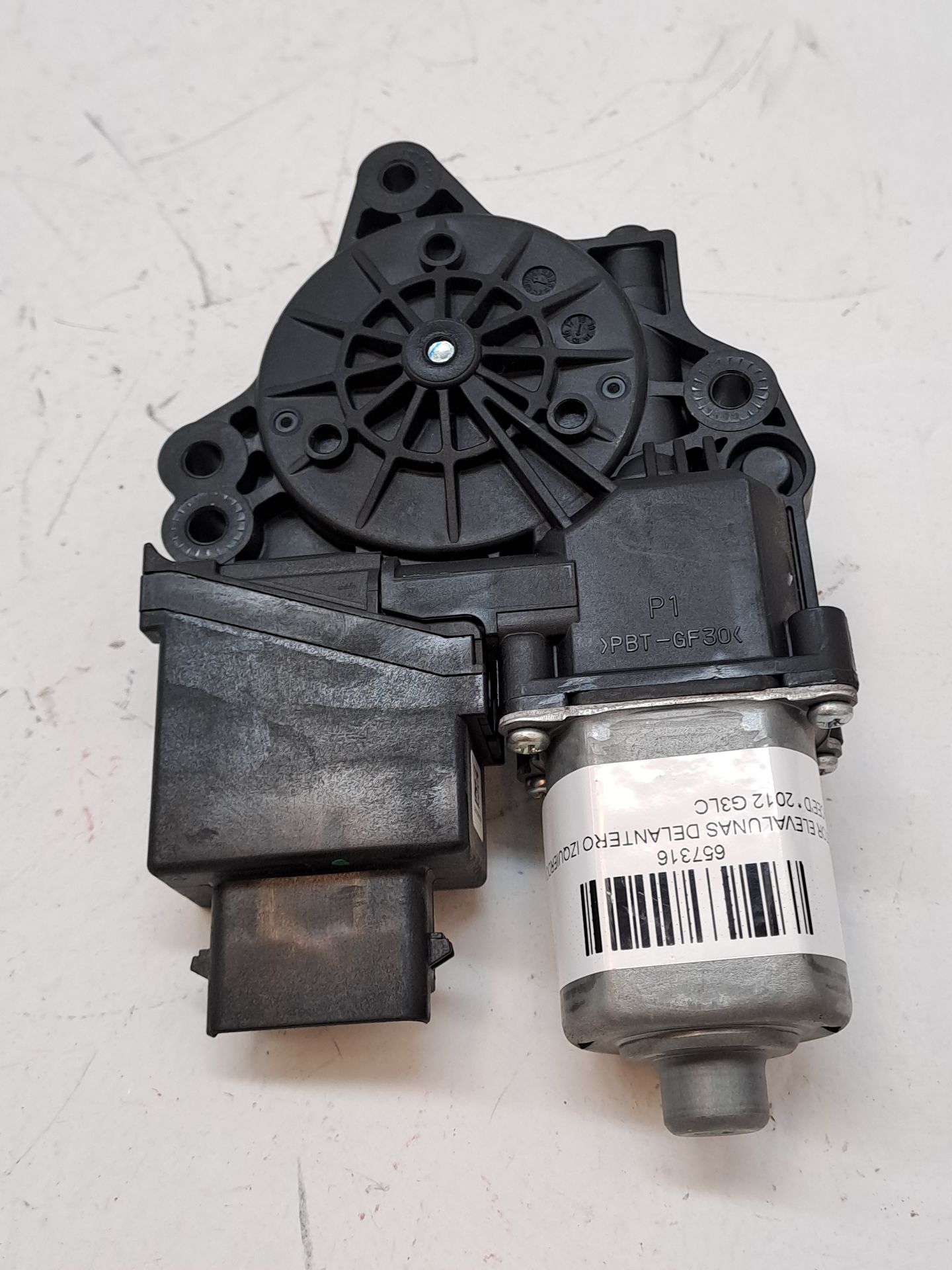 MOTOR ELEVALUNAS DELANTERO IZQUIERDO KIA CEED