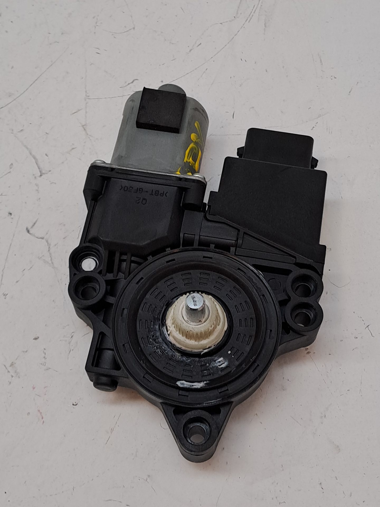 Rear Right Window Motor KIA CEED