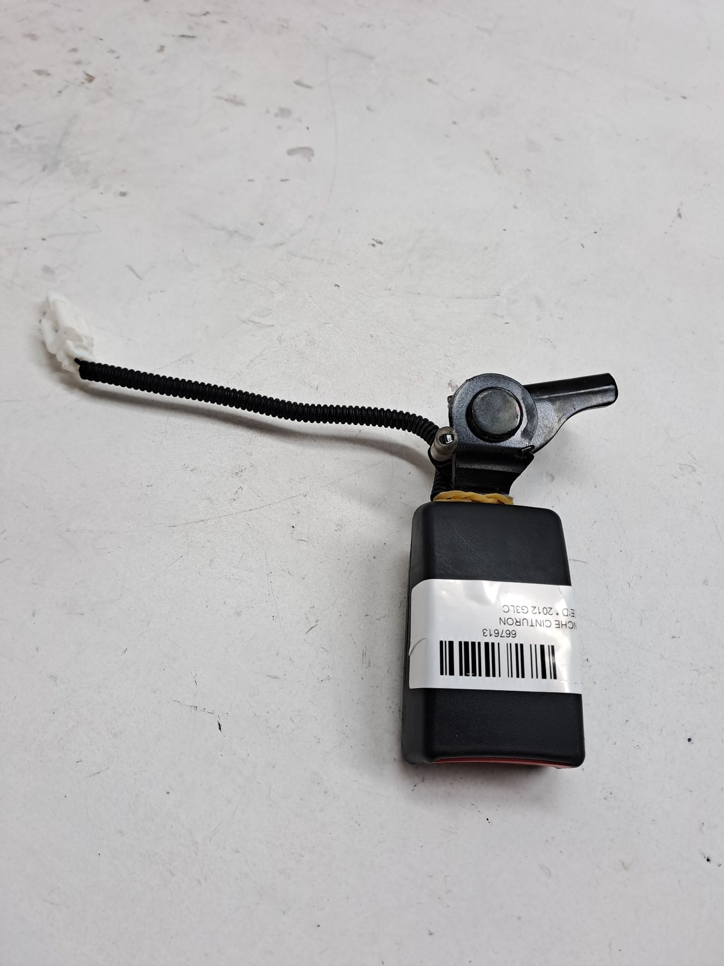 Seat belt buckle KIA CEED