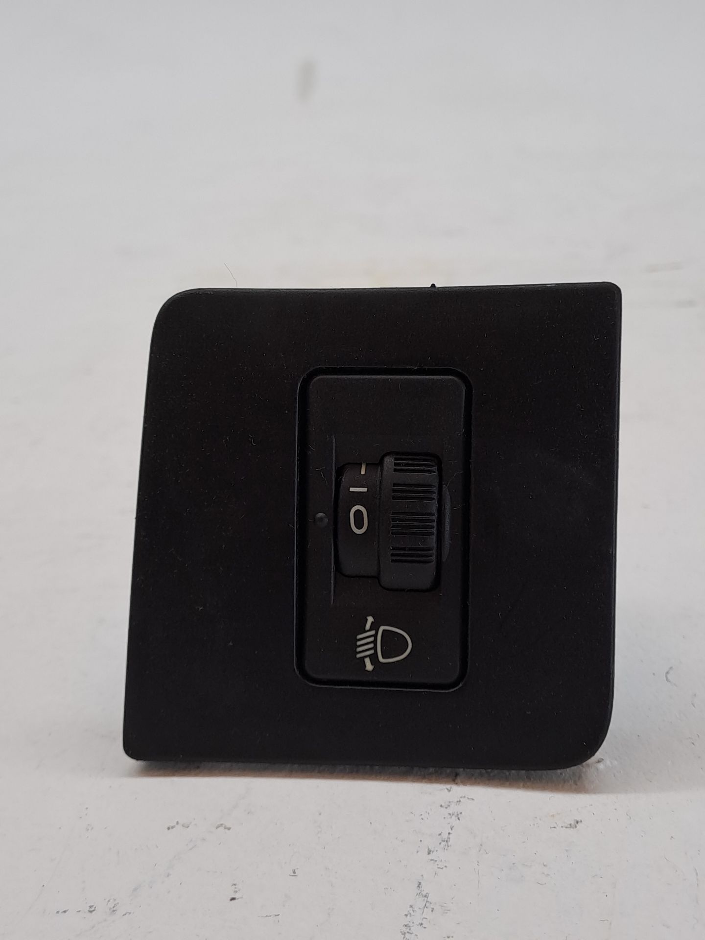 Light Switch PEUGEOT 407