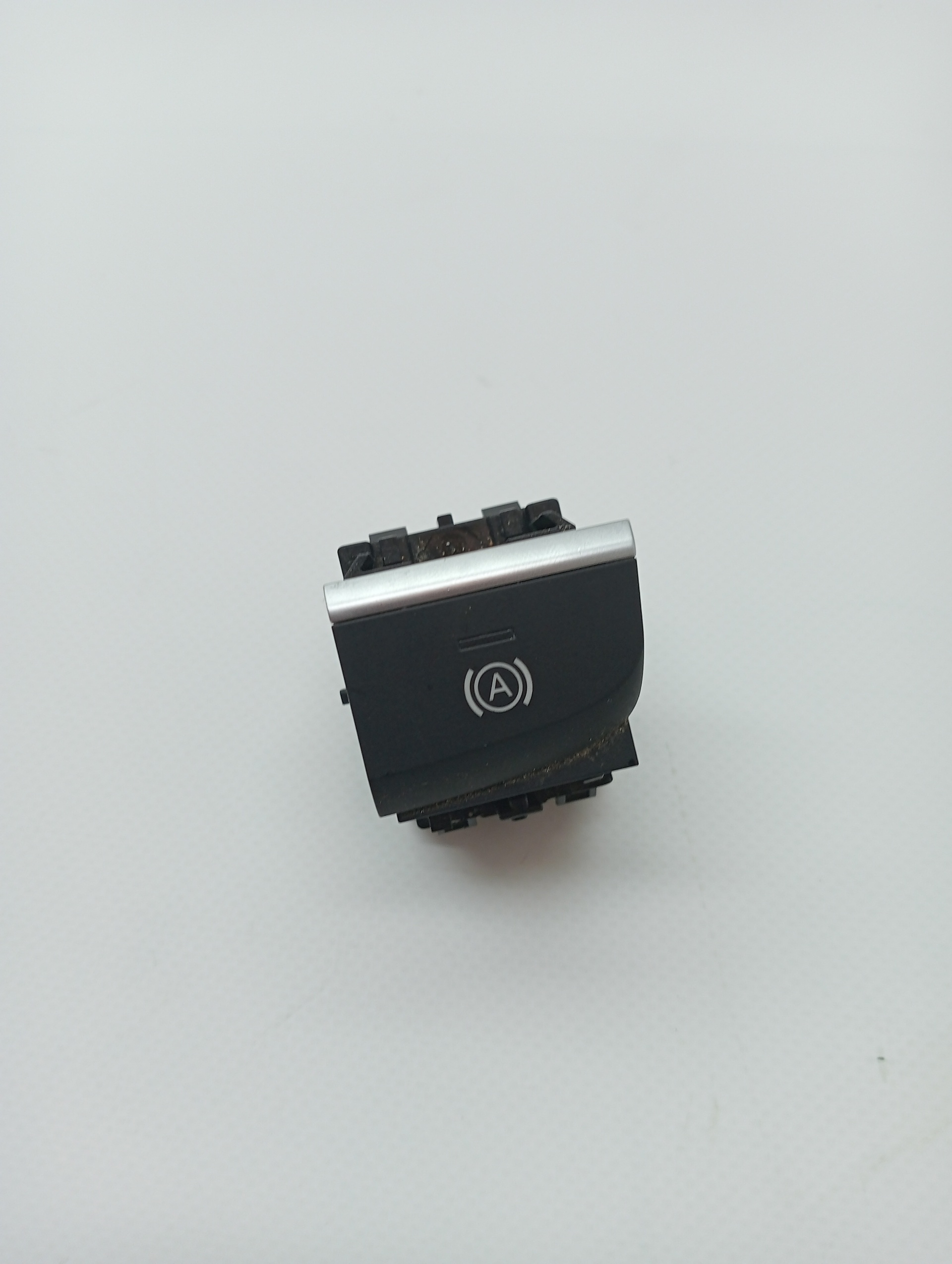 Electronic Control Module AUDI A3 SPORTBACK (8VA)