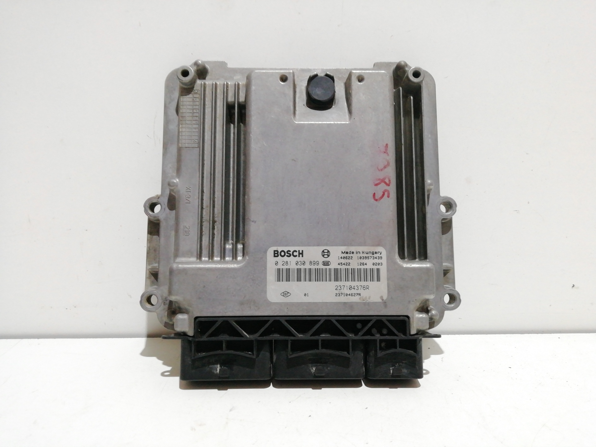 Calculateur moteur RENAULT CLIO IV
