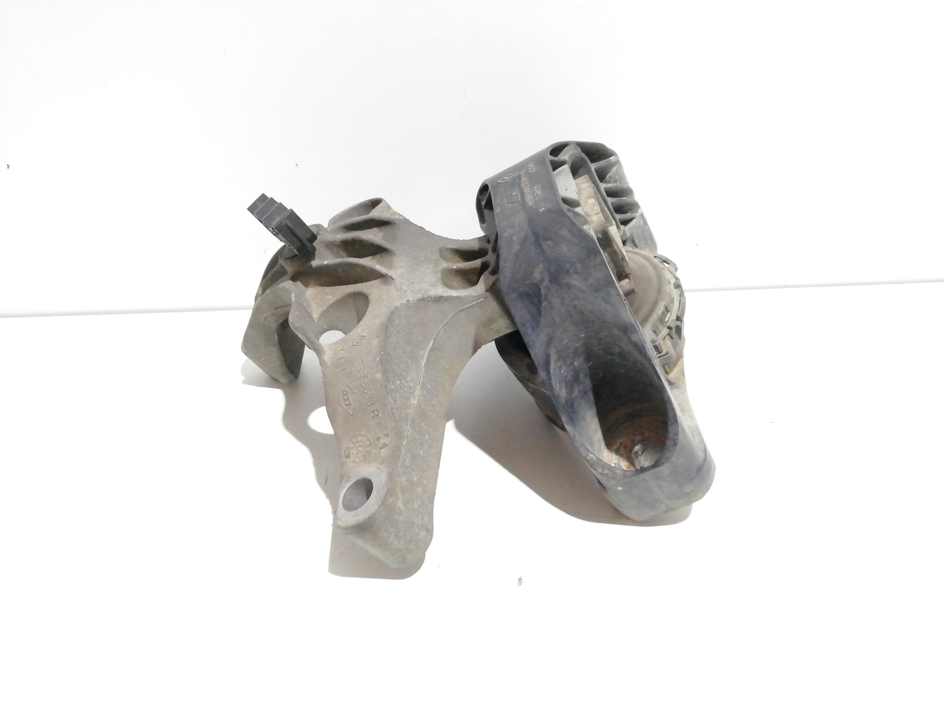 Right engine mount RENAULT CLIO IV