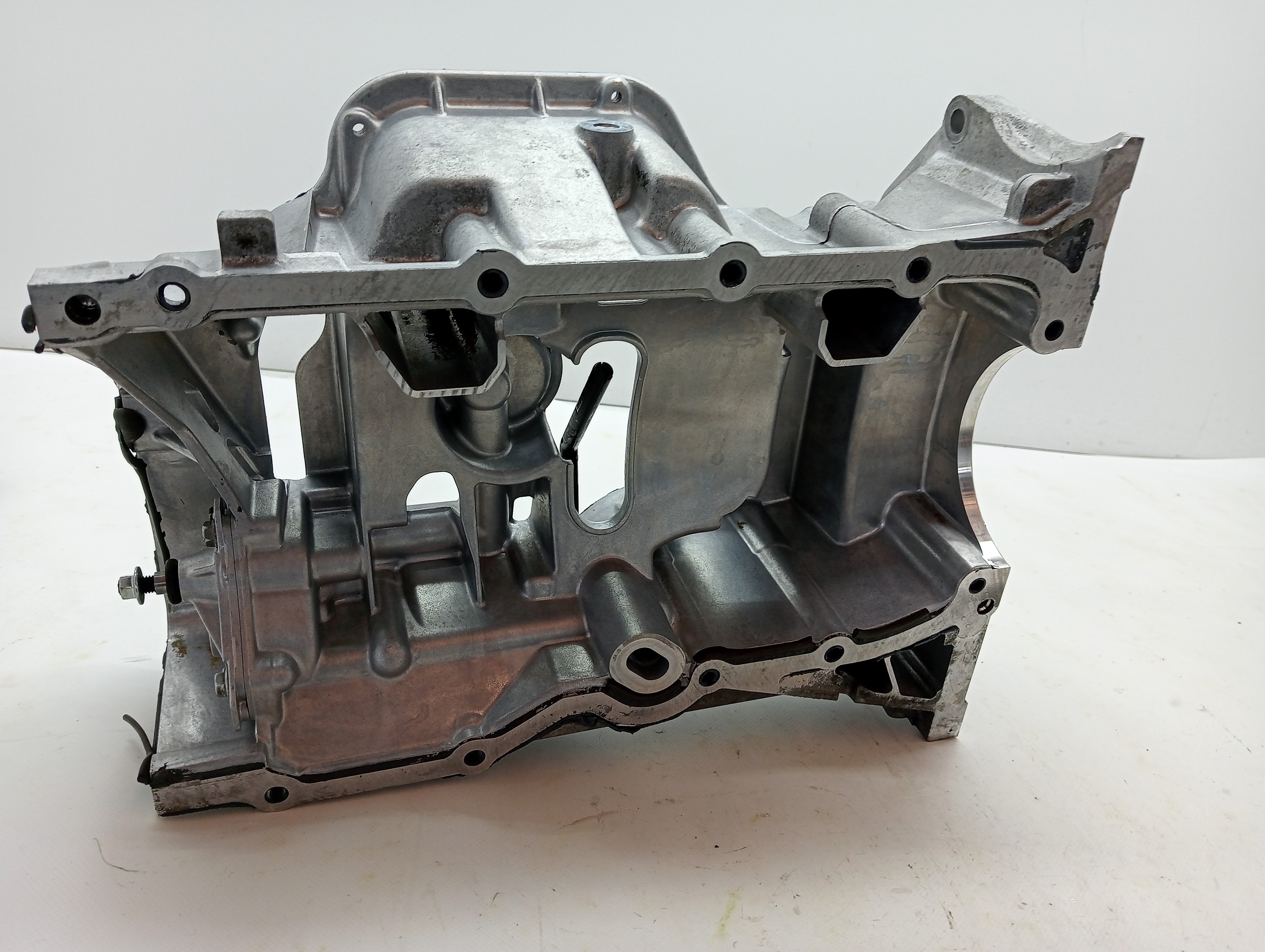 Oil pan NISSAN QASHQAI (J10)