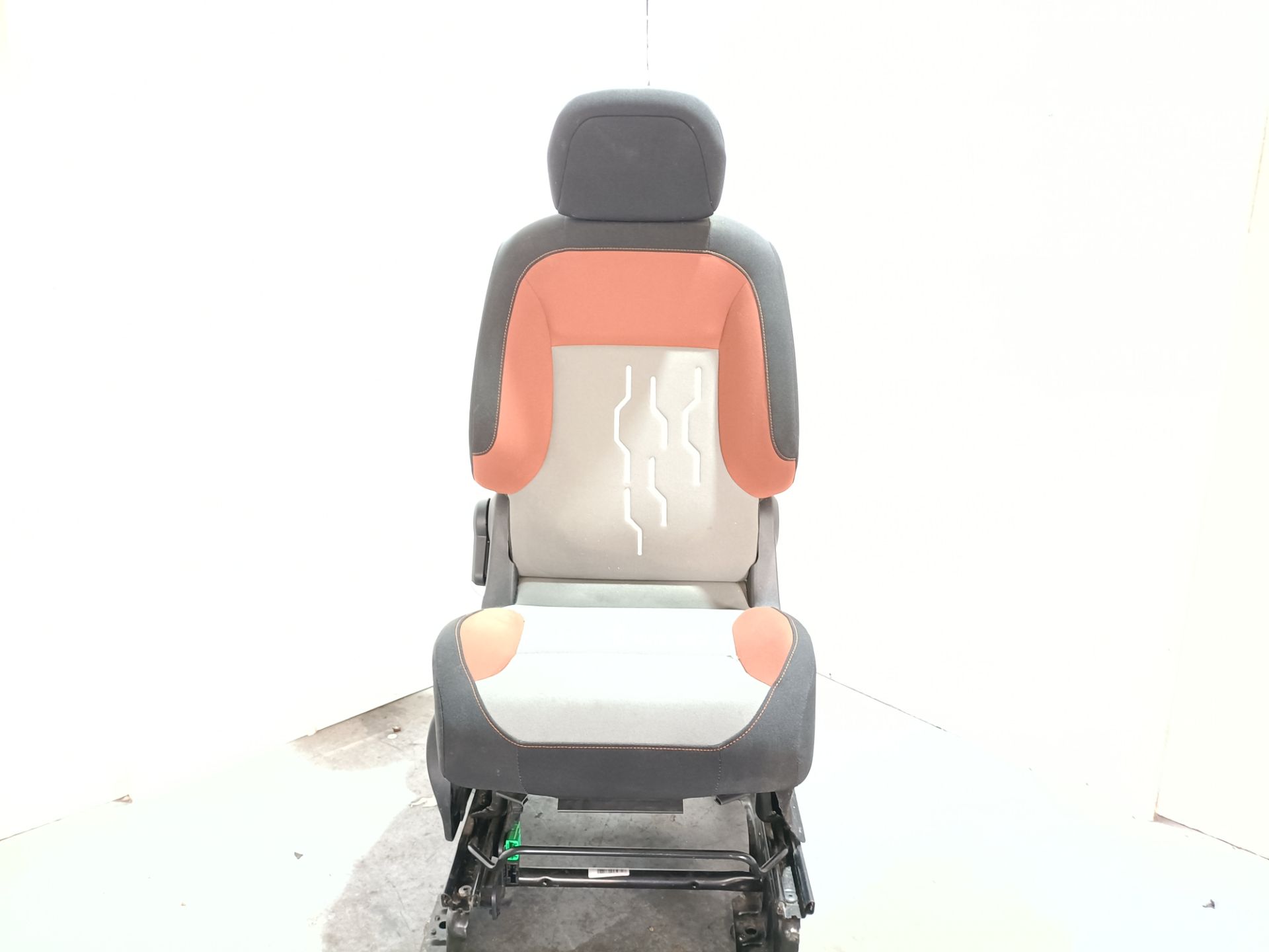 Front Right Seat PEUGEOT PARTNER KOMBI