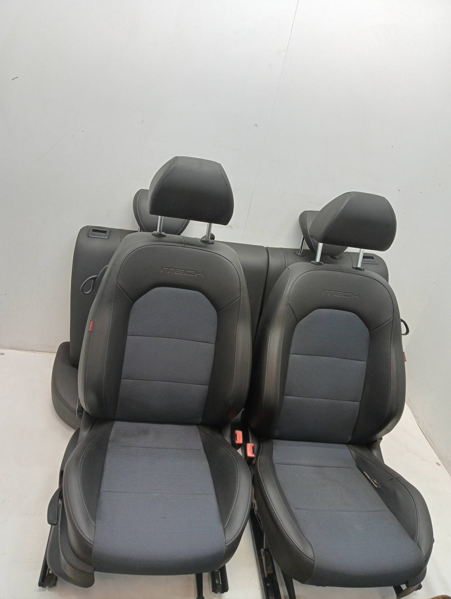 Jeu de sièges complet SEAT IBIZA V
